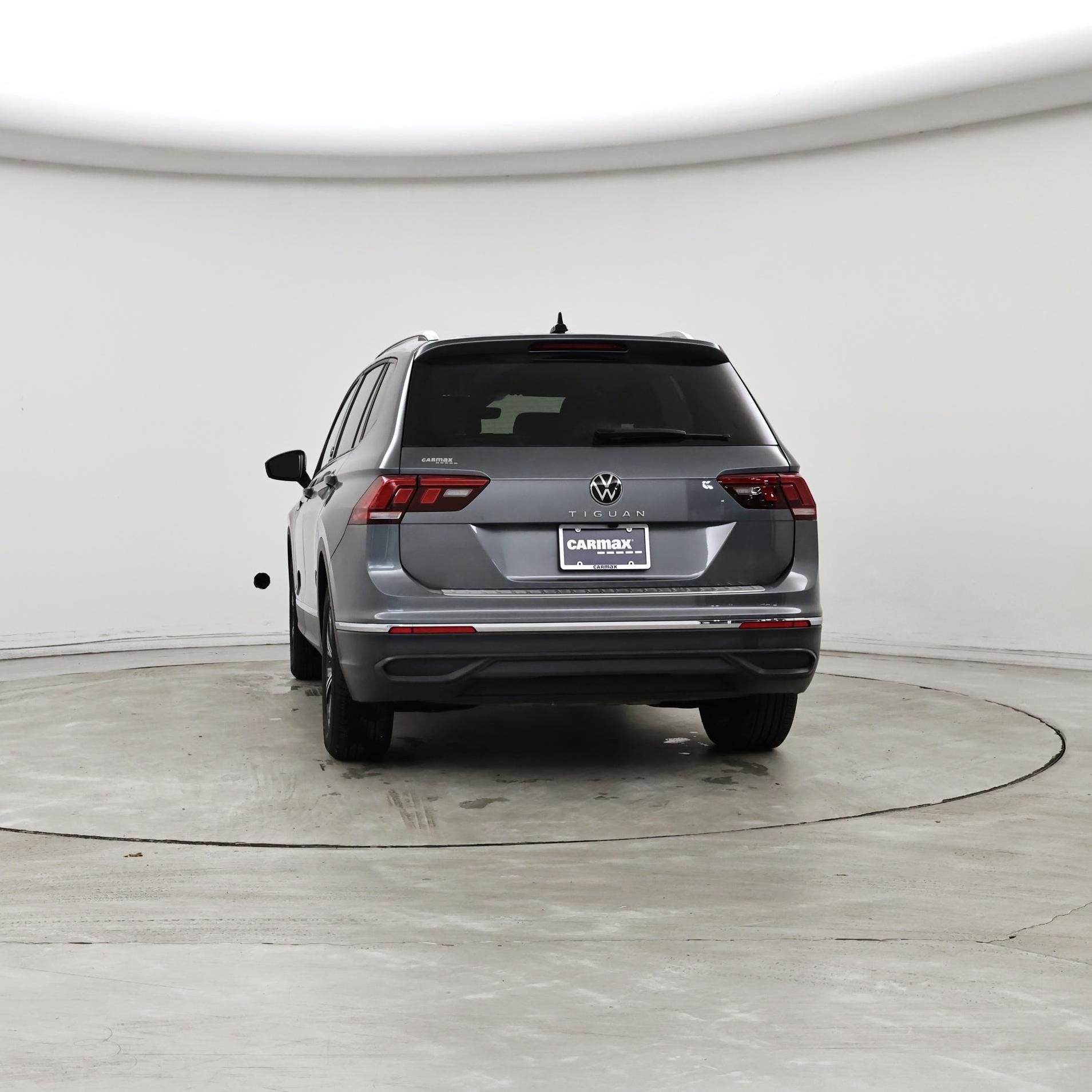 Thumbnail: 2024 Volkswagen Tiguan - 6