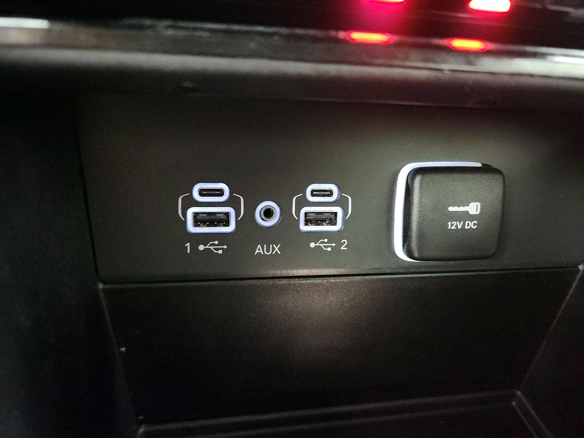 Thumbnail: 2023 Jeep Grand Cherokee - 18