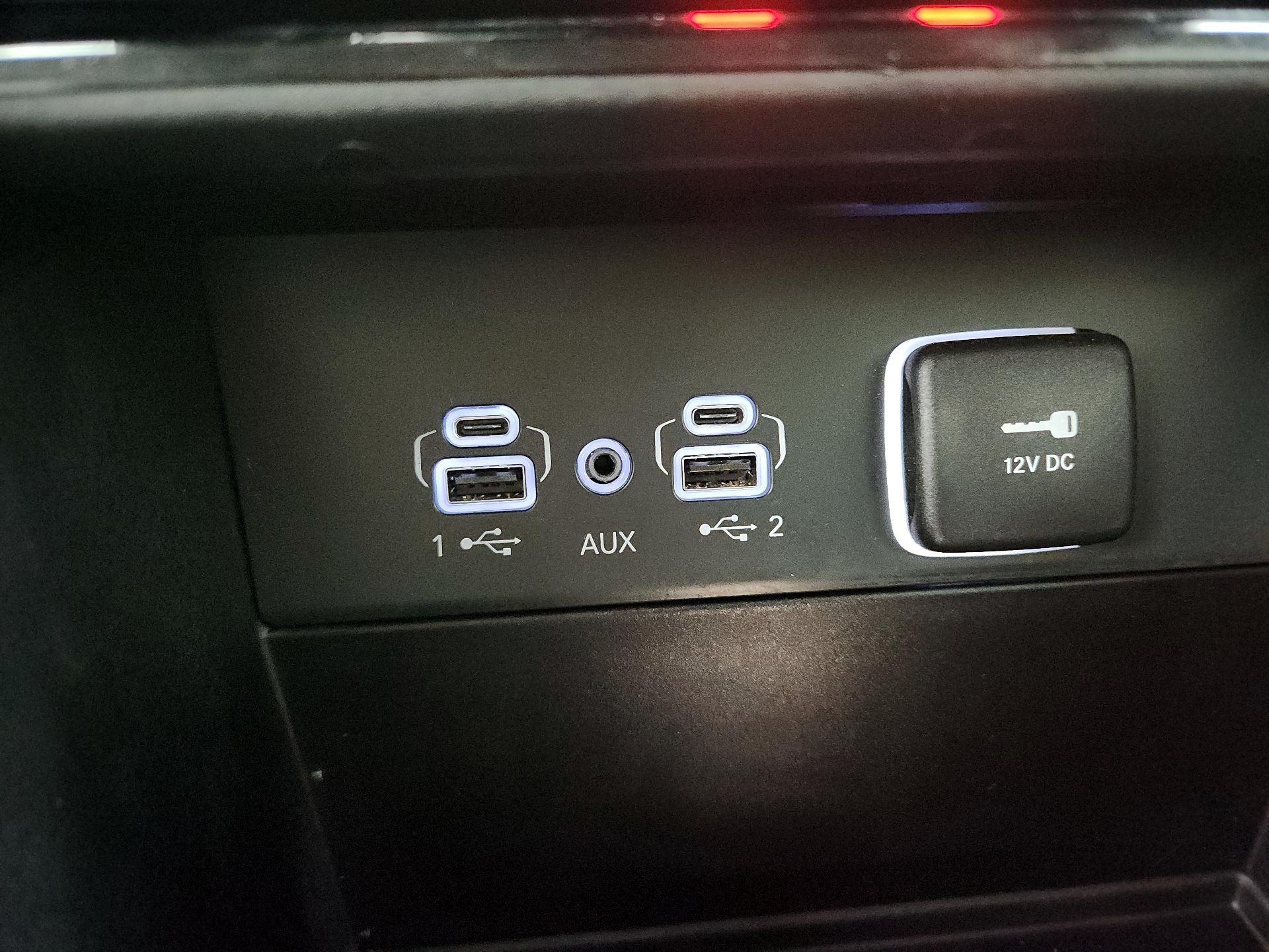 Thumbnail: 2023 Jeep Grand Cherokee - 19