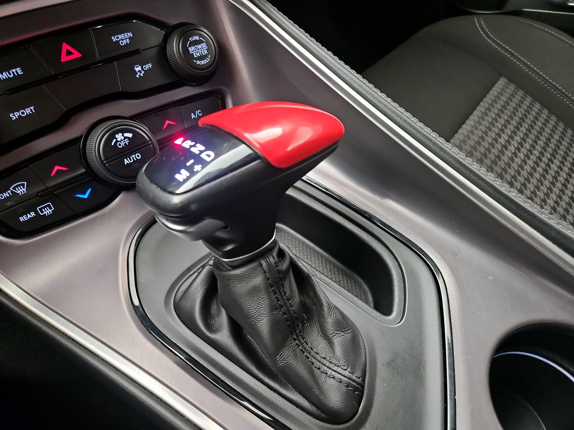 Thumbnail: 2021 Dodge Challenger - 17