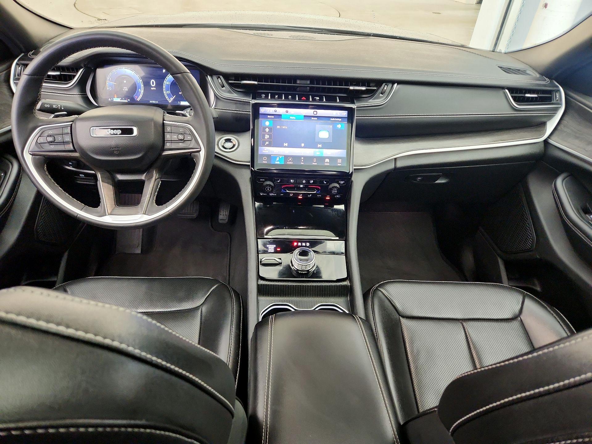 Thumbnail: 2024 Jeep Grand Cherokee L - 9