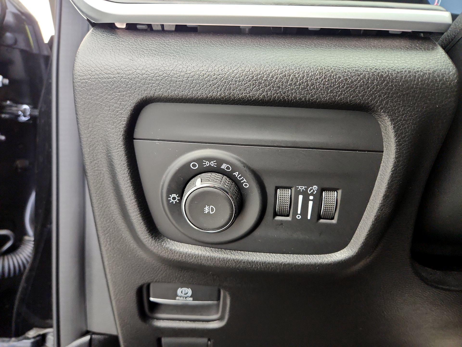 Thumbnail: 2024 Jeep Grand Cherokee L - 13