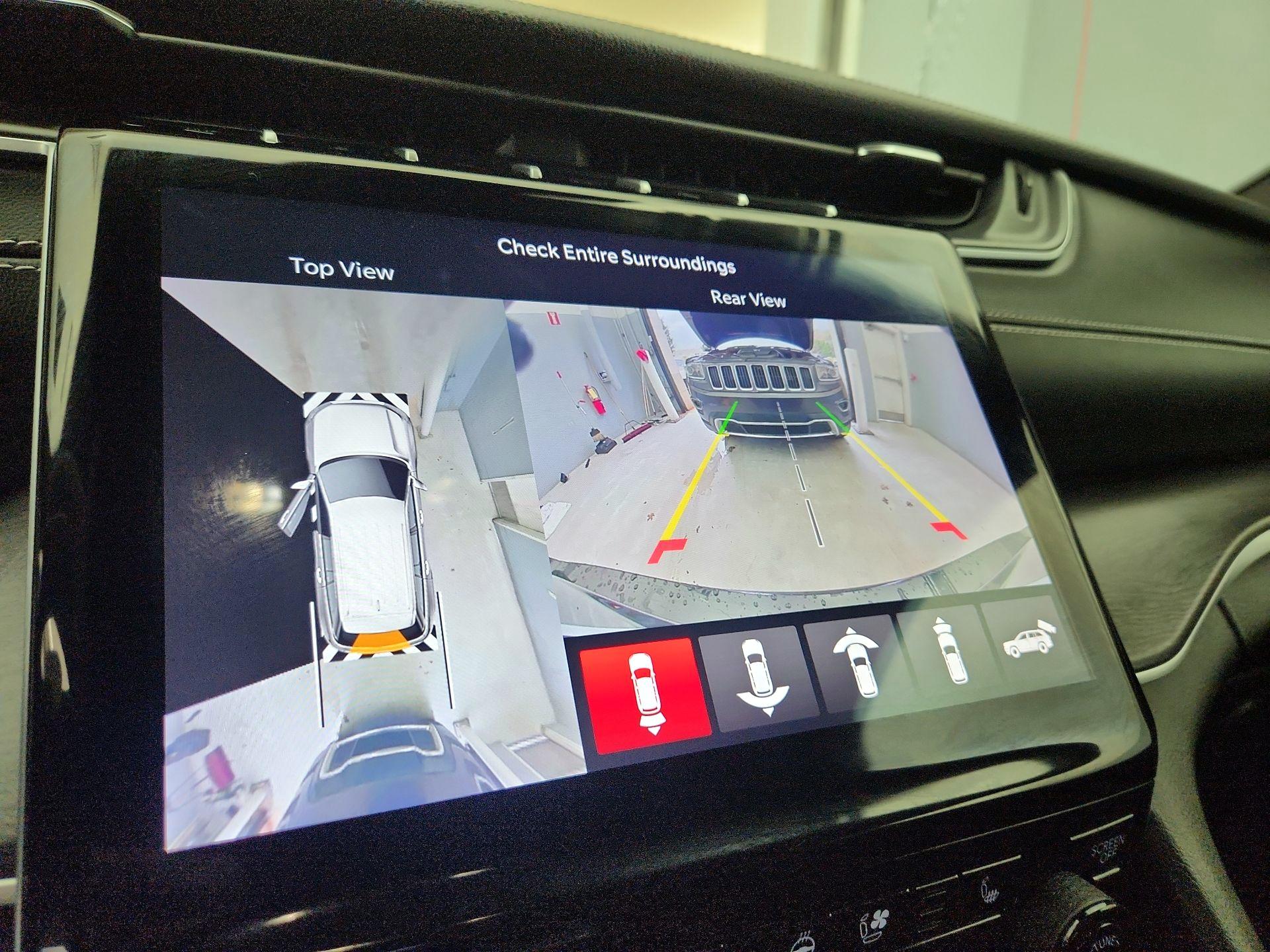 Thumbnail: 2024 Jeep Grand Cherokee L - 15