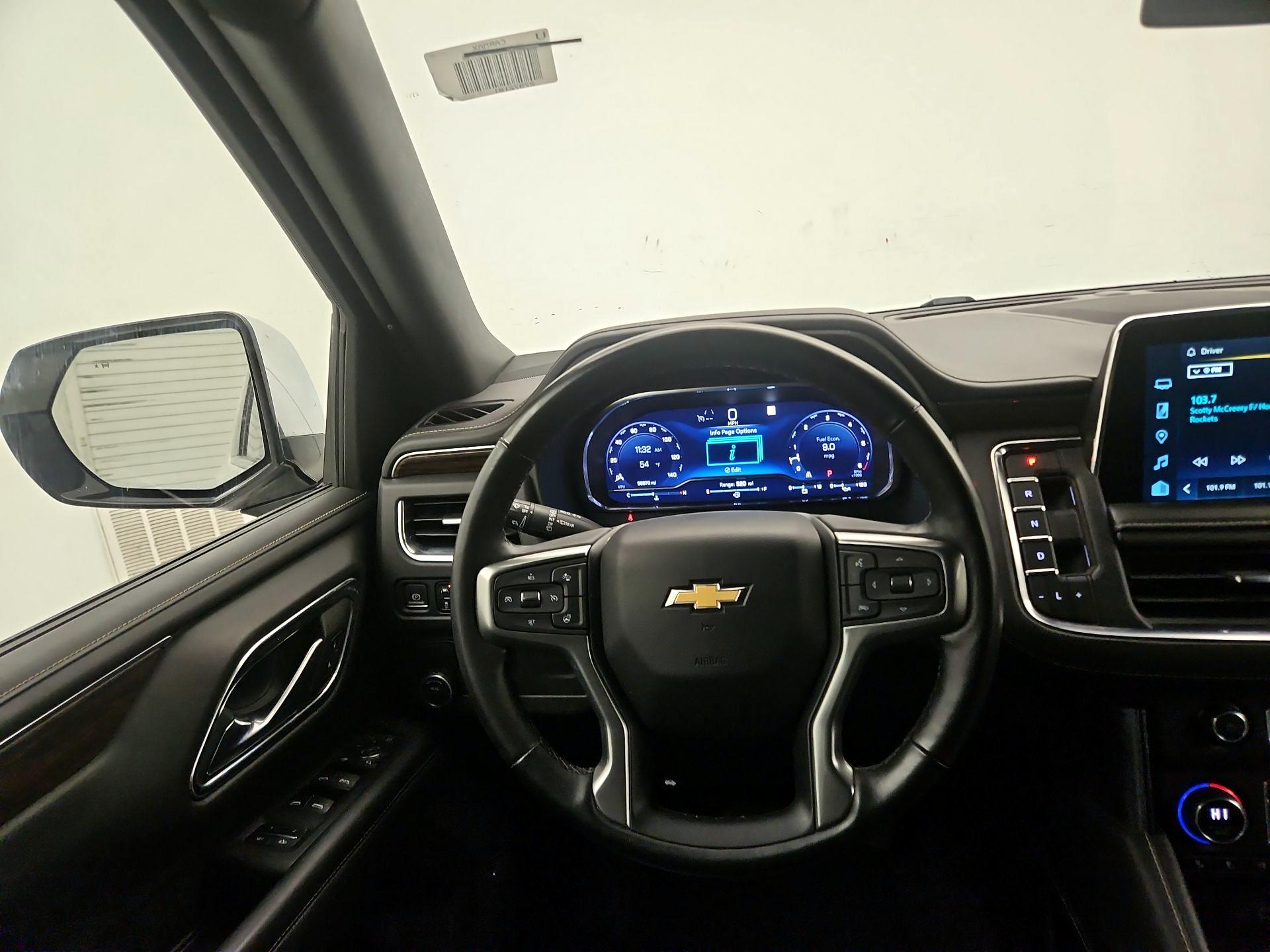 Thumbnail: 2023 Chevrolet Suburban - 10