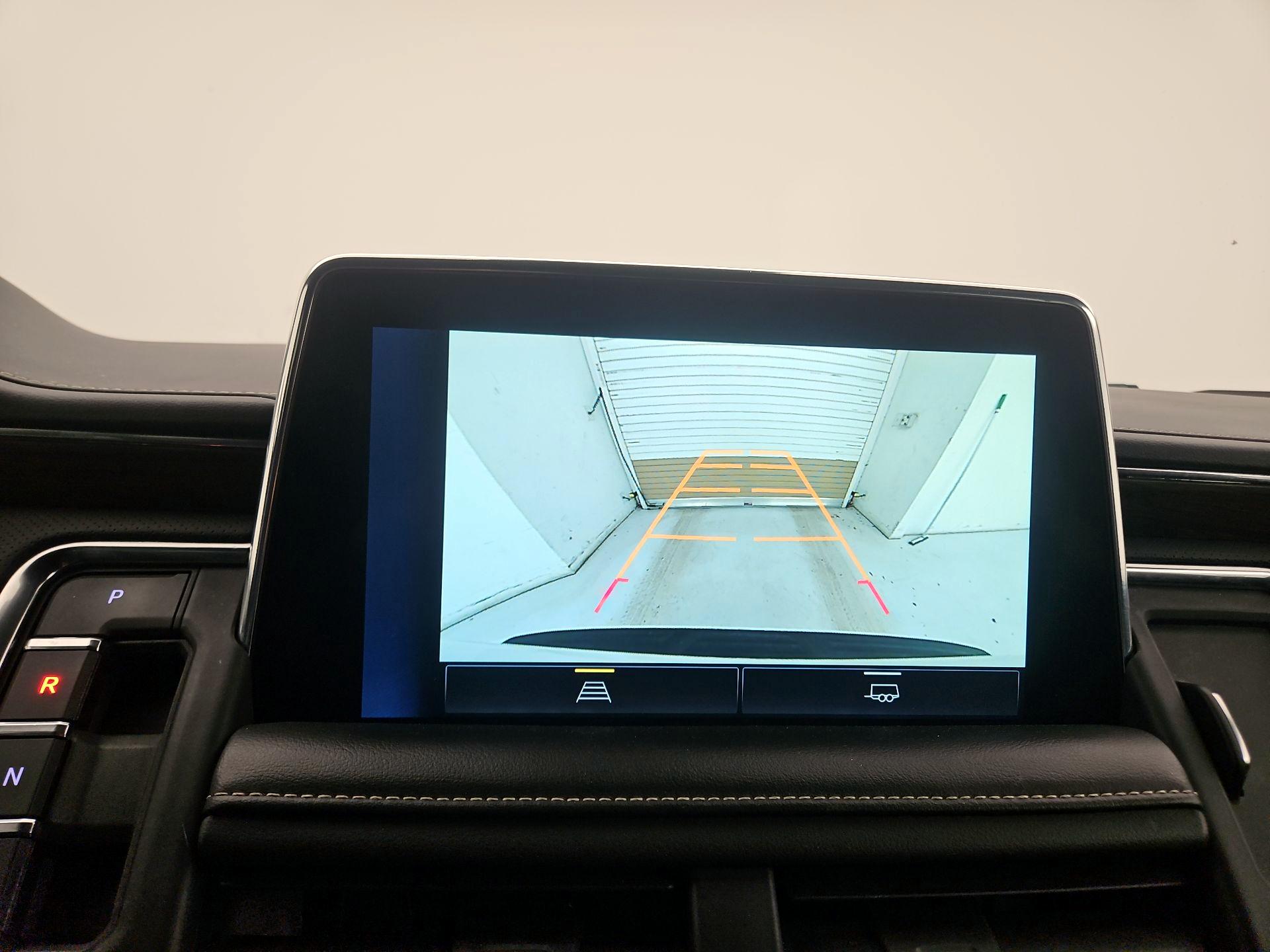 Thumbnail: 2023 Chevrolet Suburban - 14