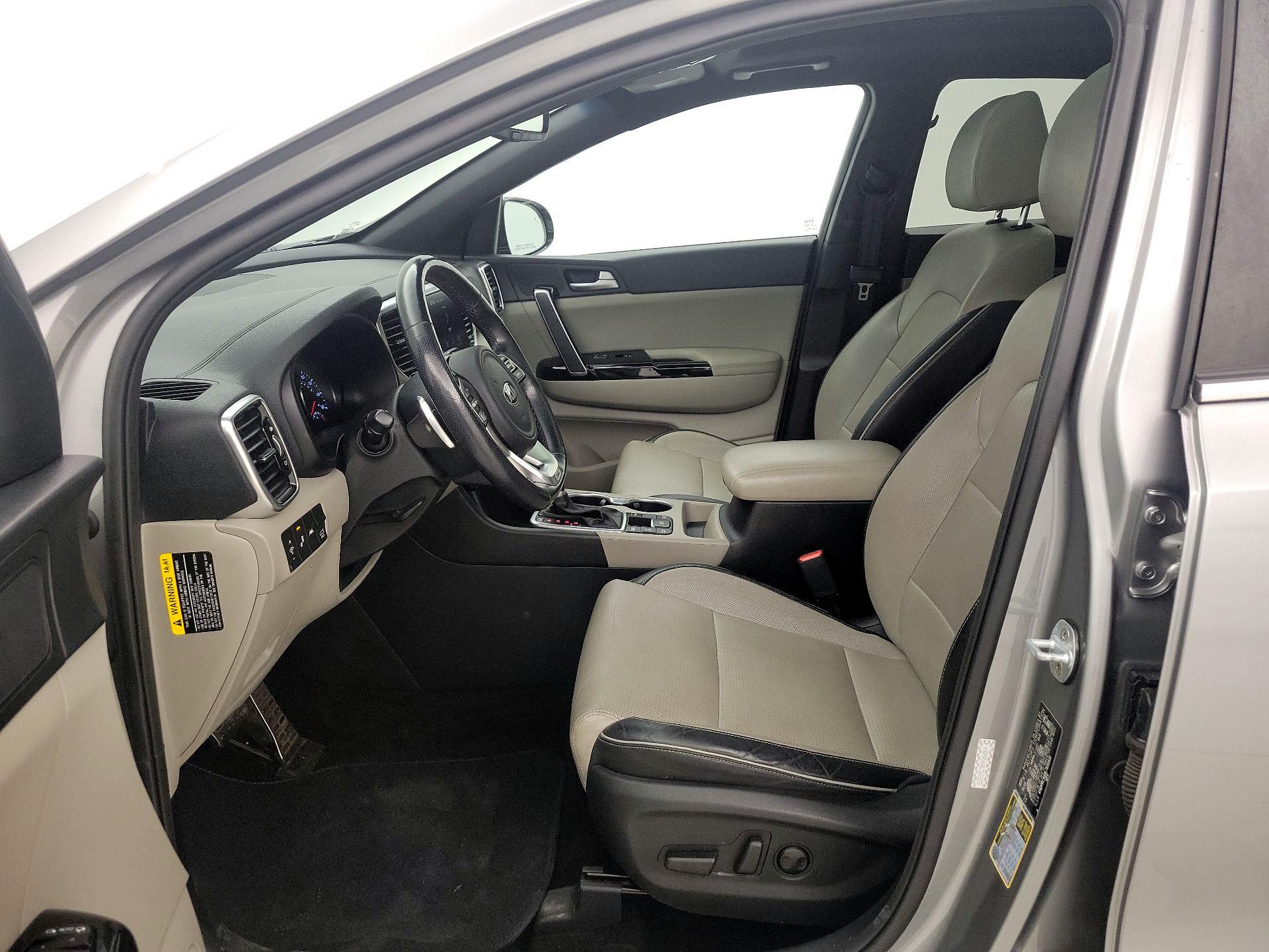 Thumbnail: 2020 Kia Sportage - 11