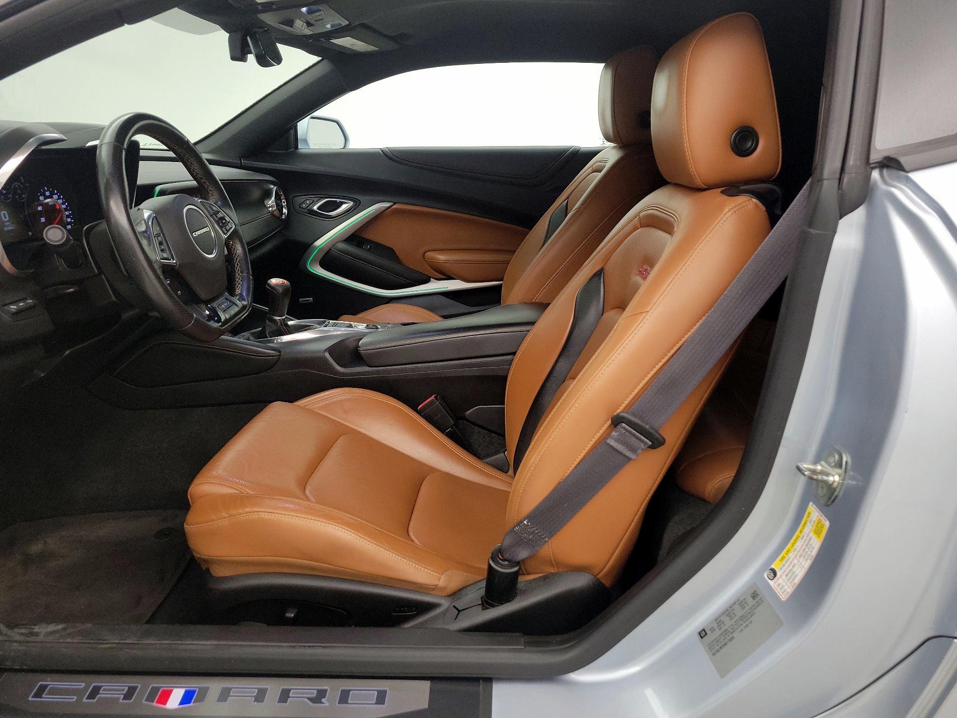 Thumbnail: 2017 Chevrolet Camaro - 11