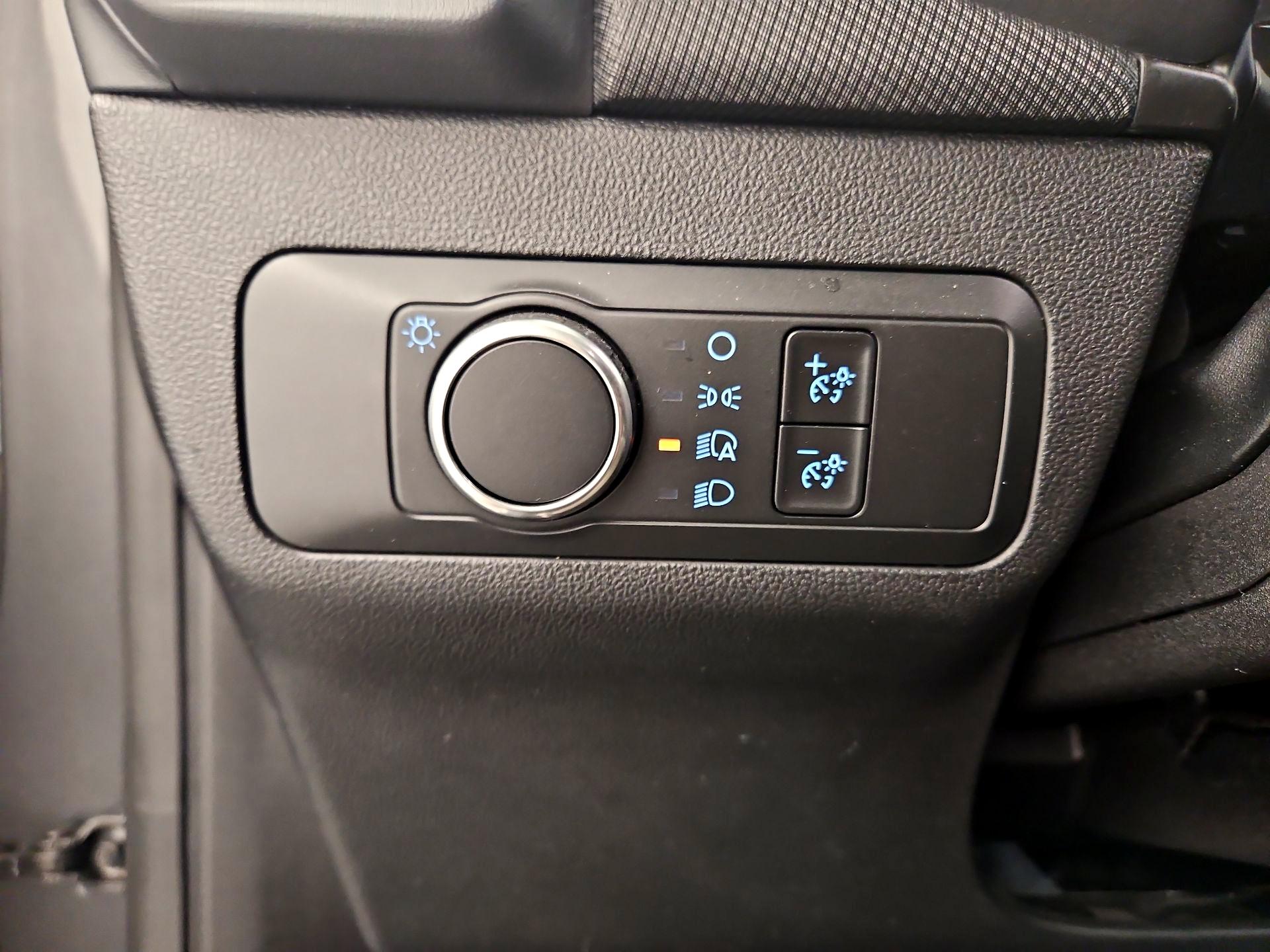 Thumbnail: 2022 Ford Bronco Sport - 13