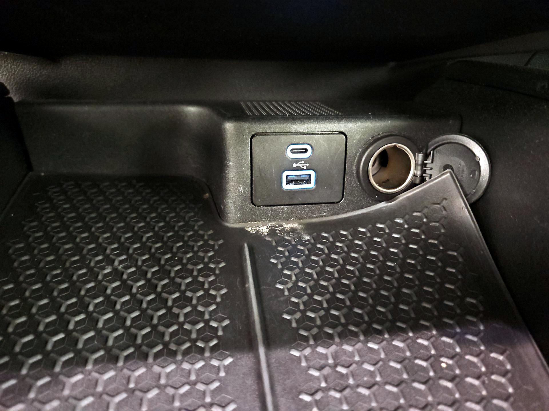 Thumbnail: 2022 Ford Bronco Sport - 18