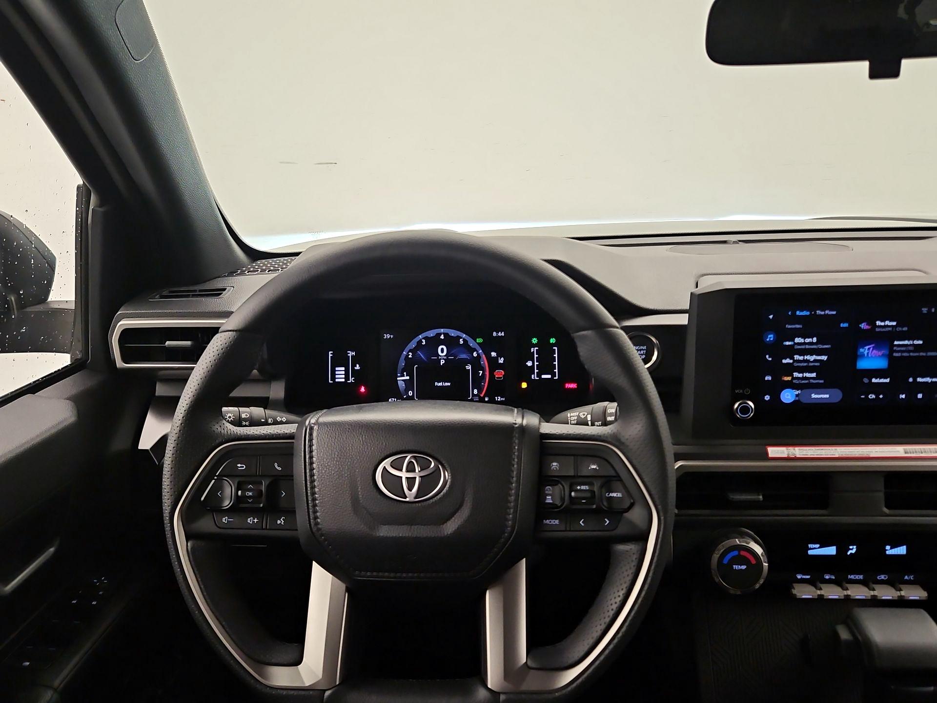 Thumbnail: 2025 Toyota 4Runner - 10