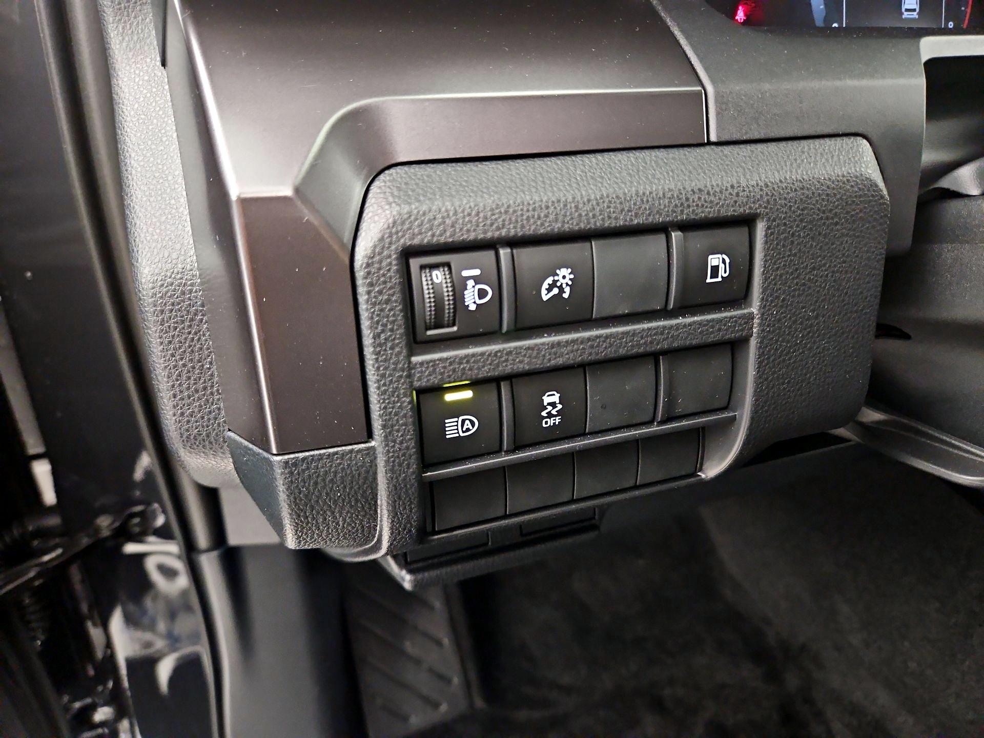 Thumbnail: 2025 Toyota 4Runner - 13