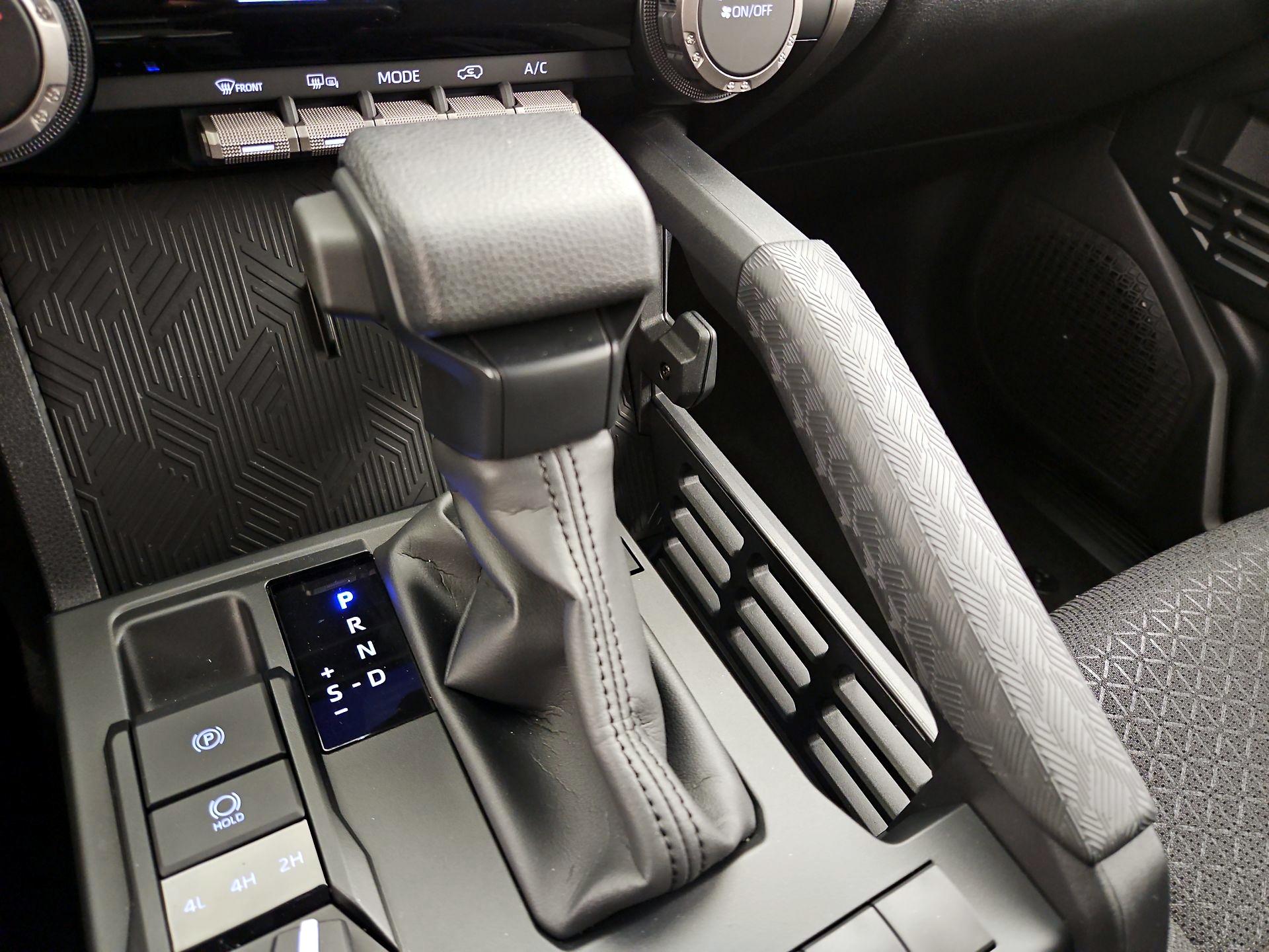 Thumbnail: 2025 Toyota 4Runner - 17