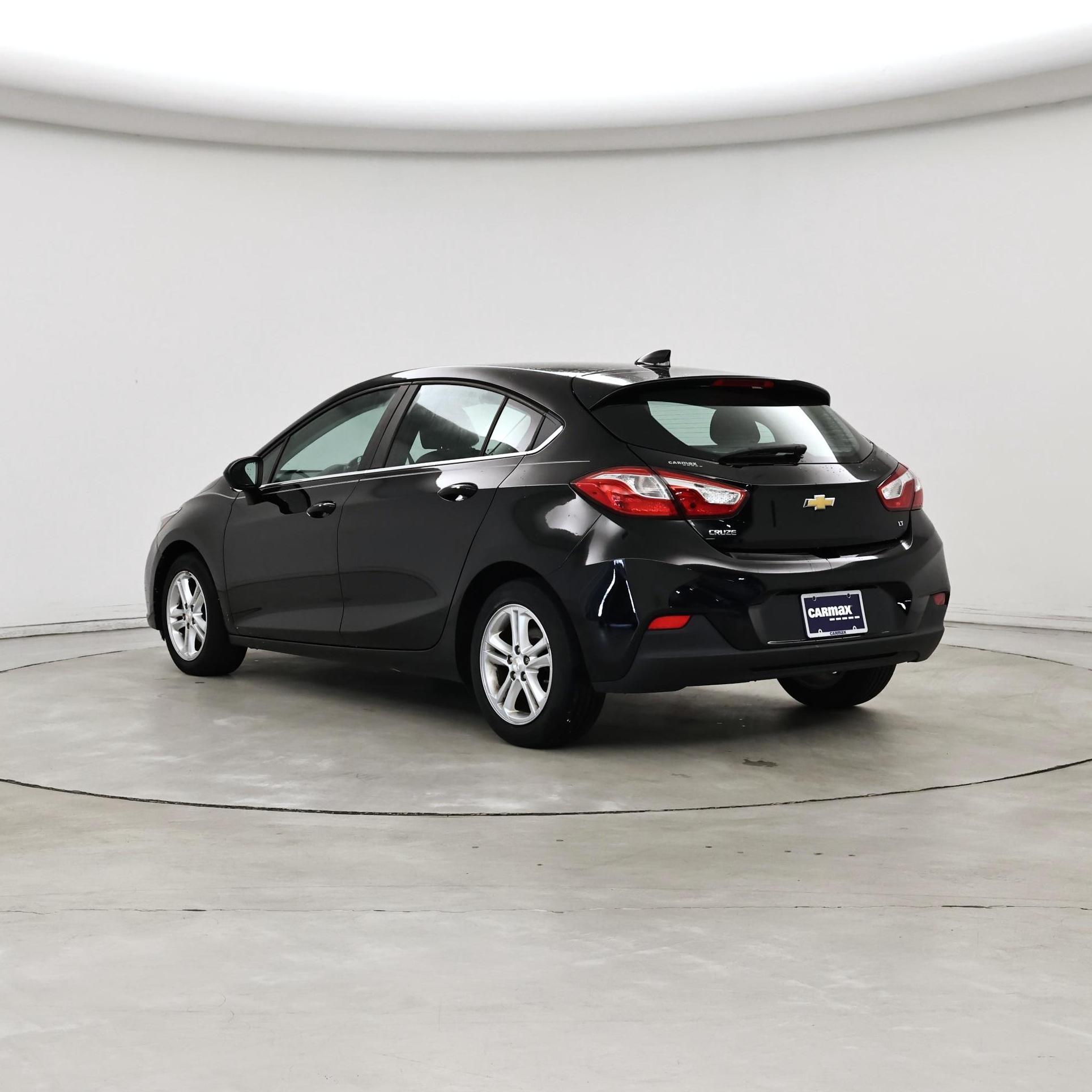 Thumbnail: 2017 Chevrolet Cruze - 2