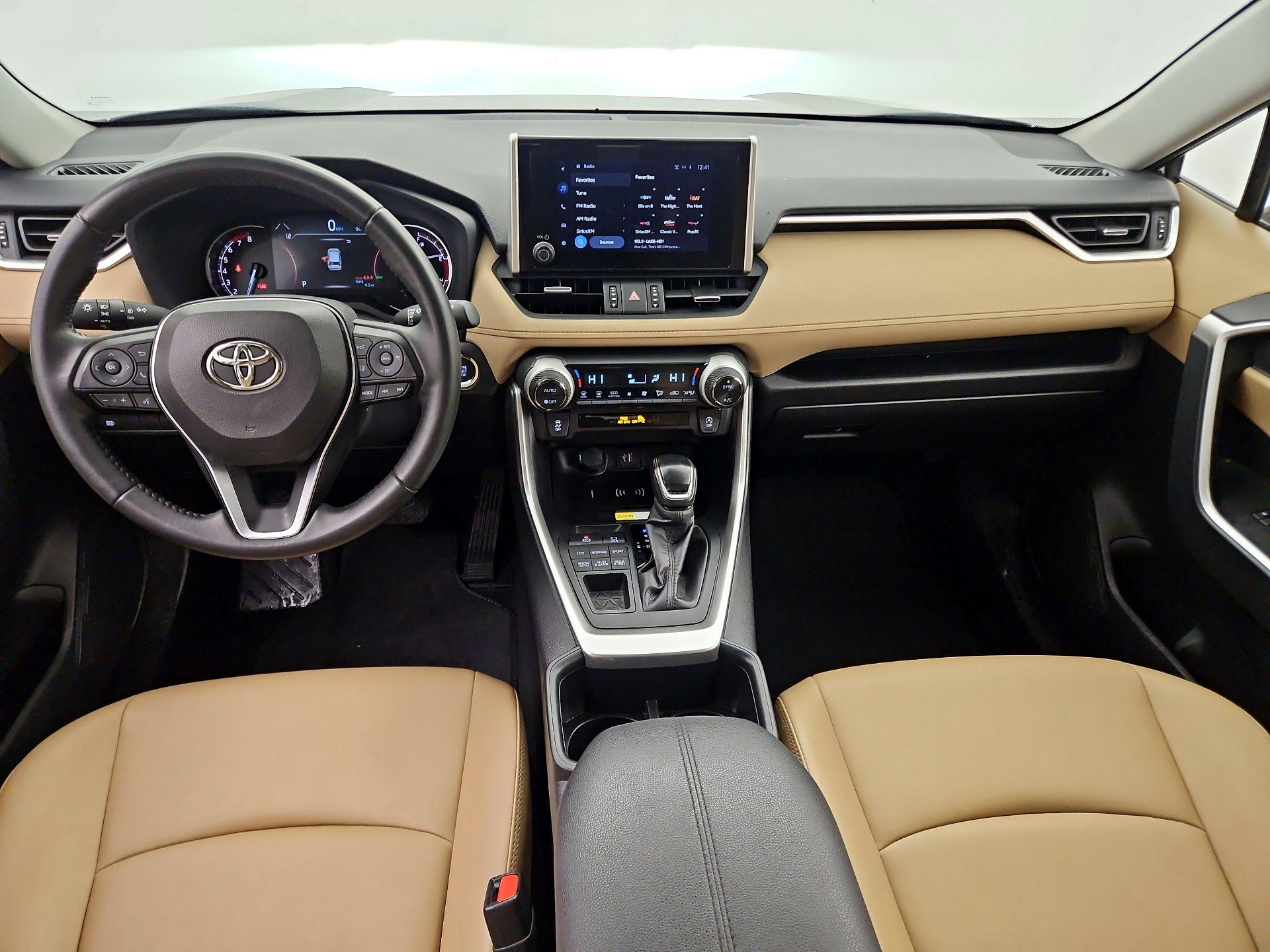 Thumbnail: 2023 Toyota RAV4 - 9