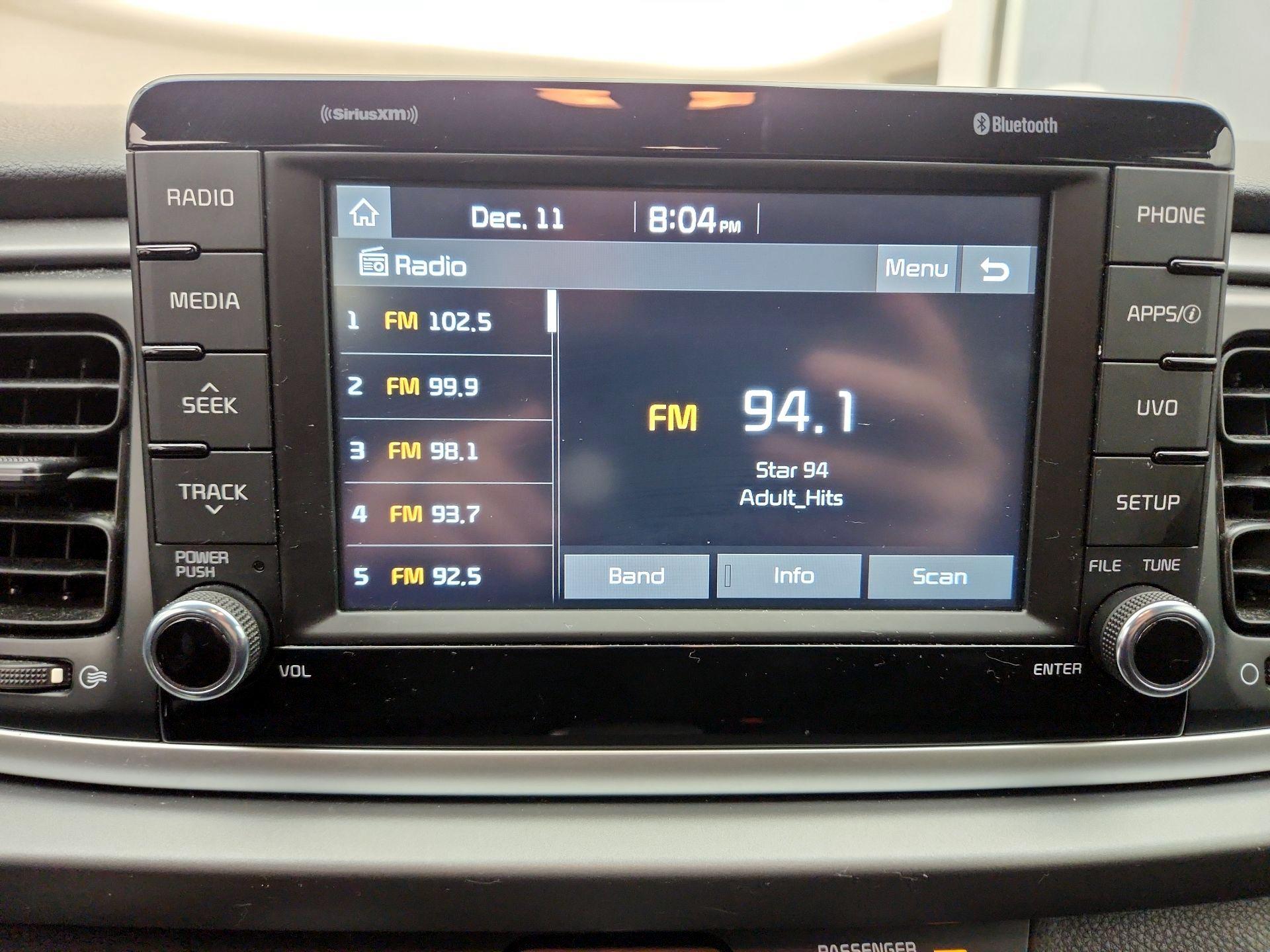 Thumbnail: 2019 Kia Rio5 - 15