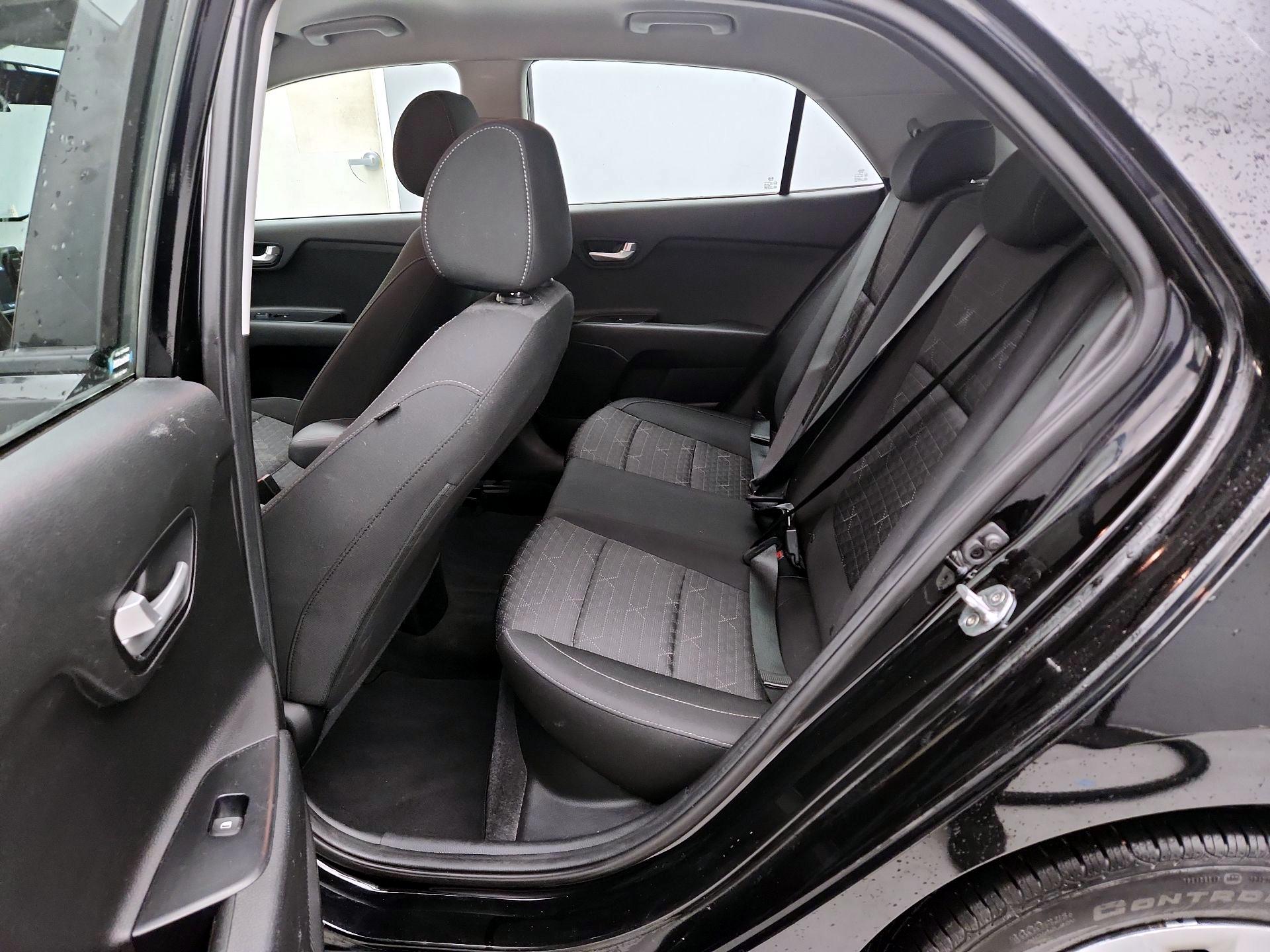 Thumbnail: 2019 Kia Rio5 - 19