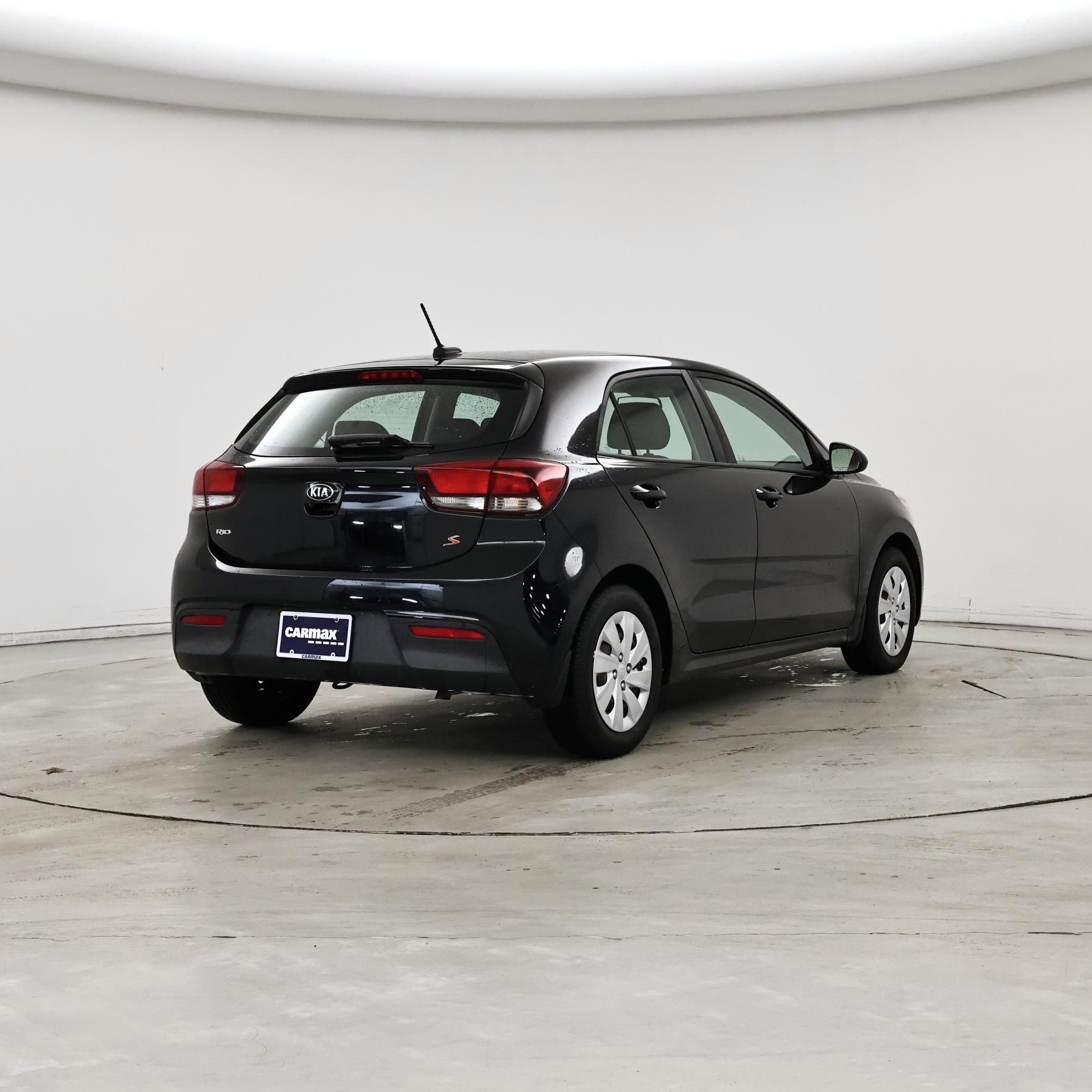 Thumbnail: 2019 Kia Rio5 - 8