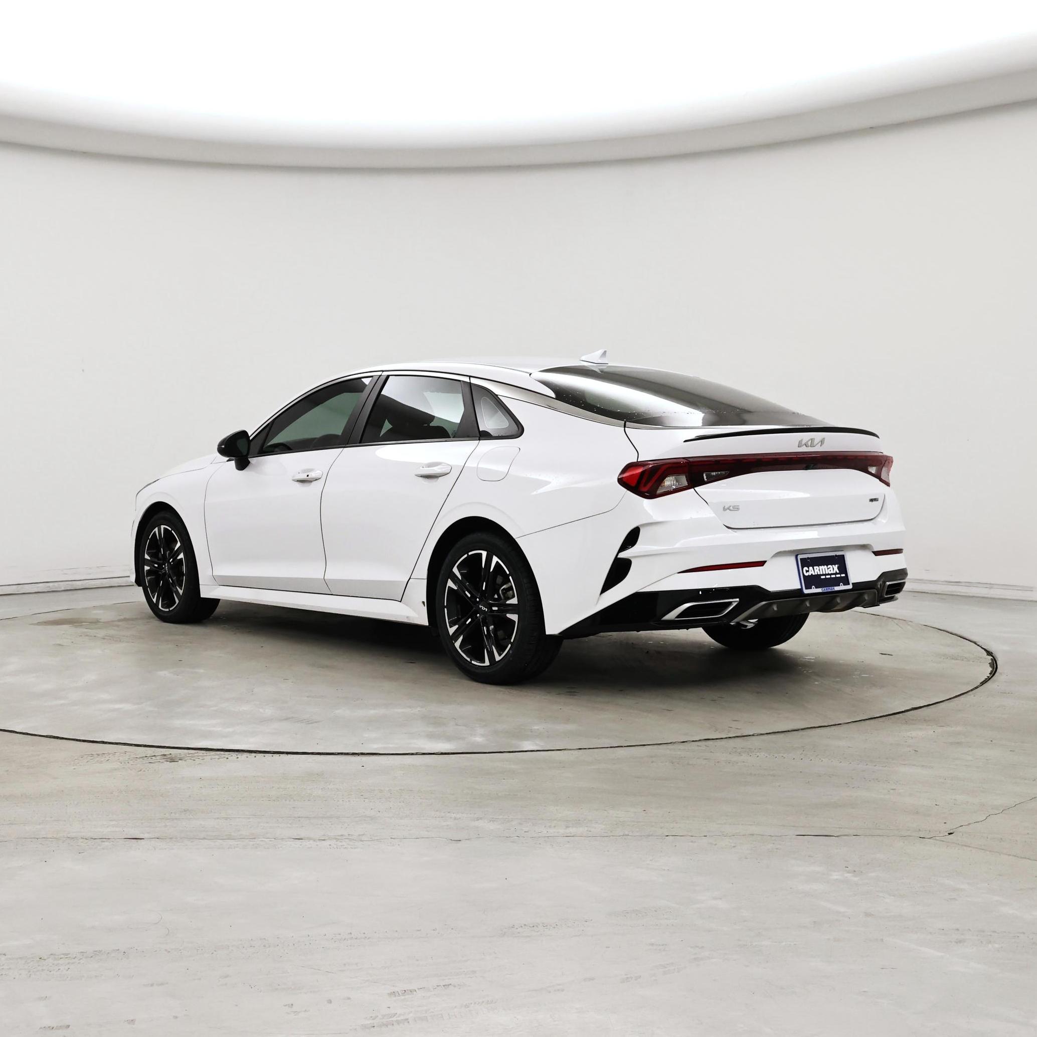 Thumbnail: 2023 Kia K5 - 2