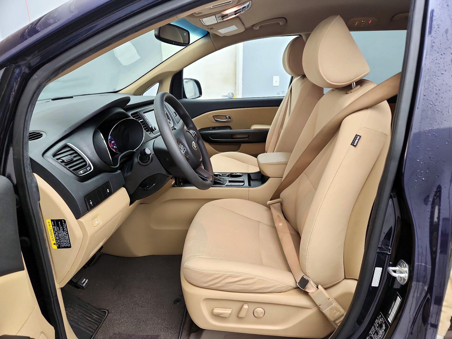 Thumbnail: 2020 Kia Sedona - 11