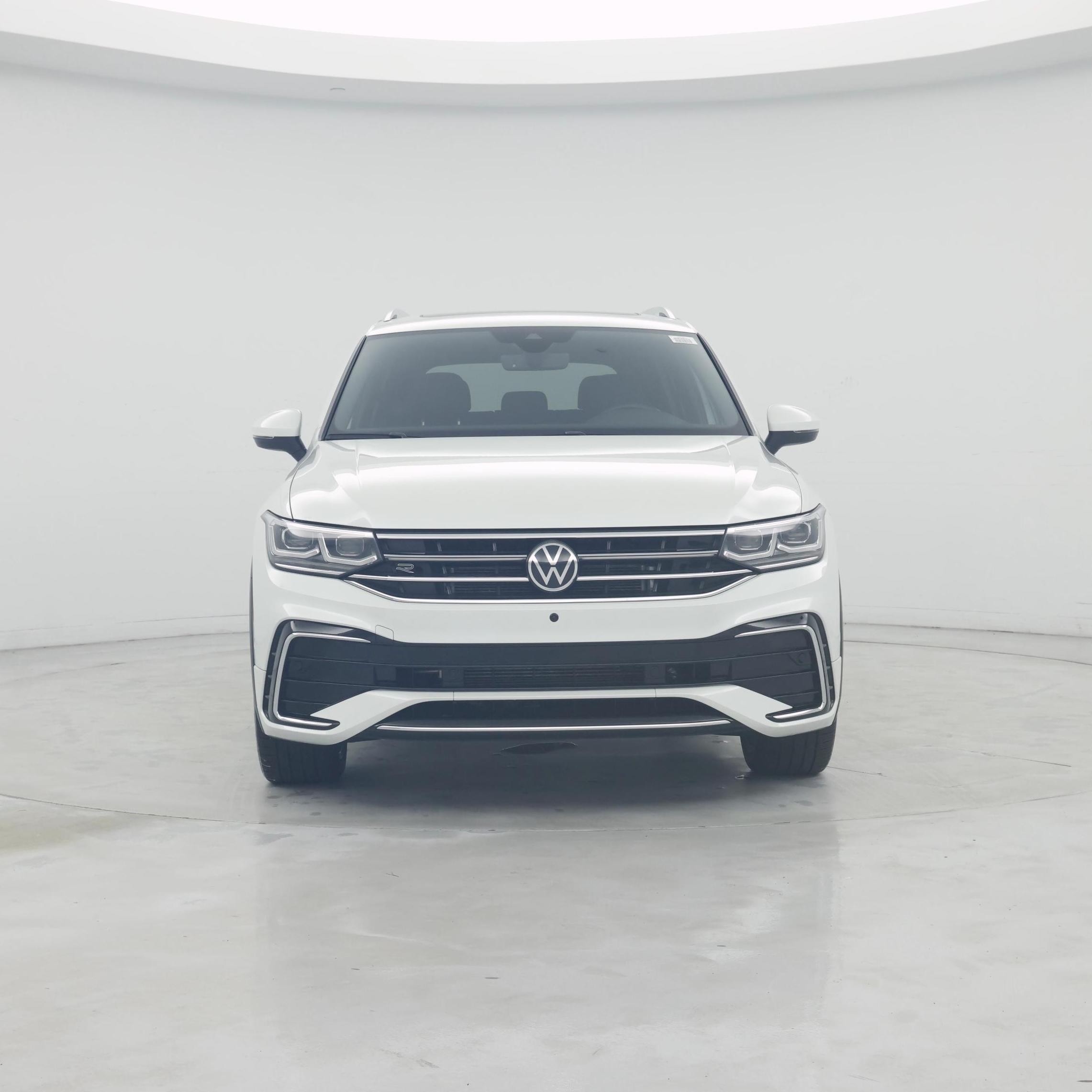 Thumbnail: 2022 Volkswagen Tiguan - 5
