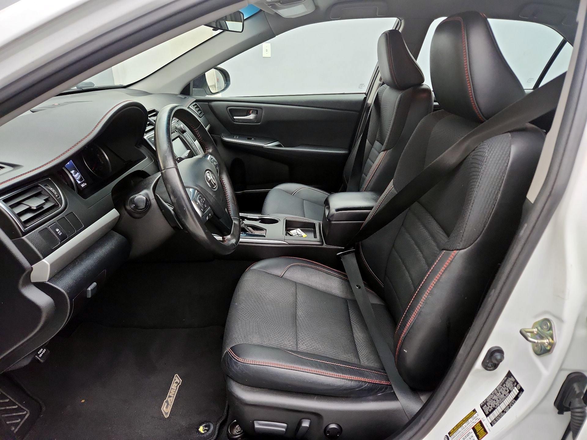 Thumbnail: 2017 Toyota Camry - 11