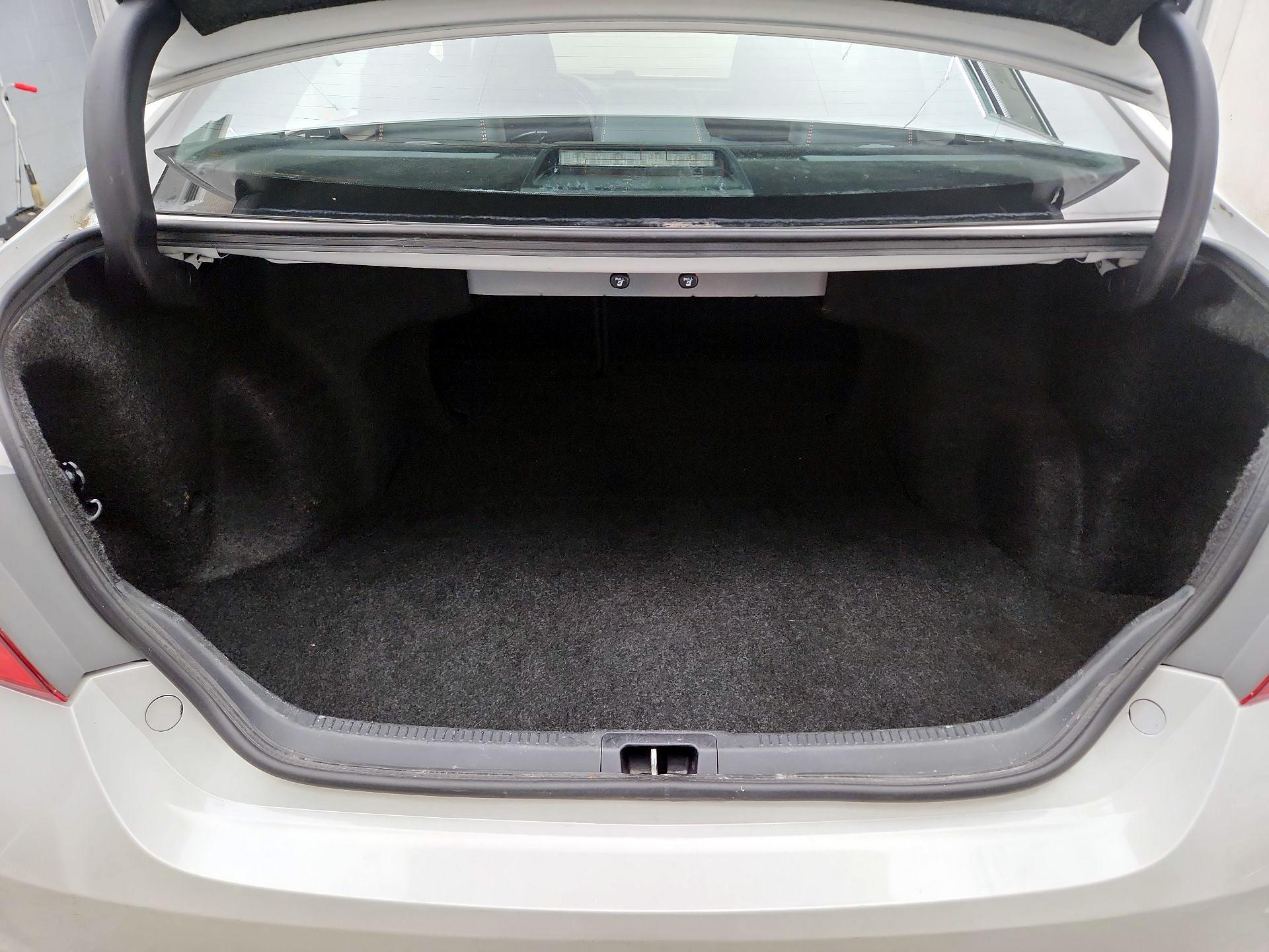 Thumbnail: 2017 Toyota Camry - 20