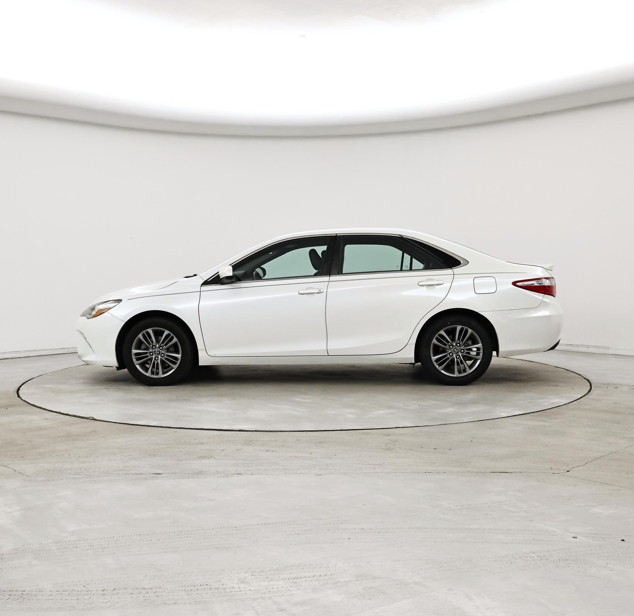 Thumbnail: 2017 Toyota Camry - 3