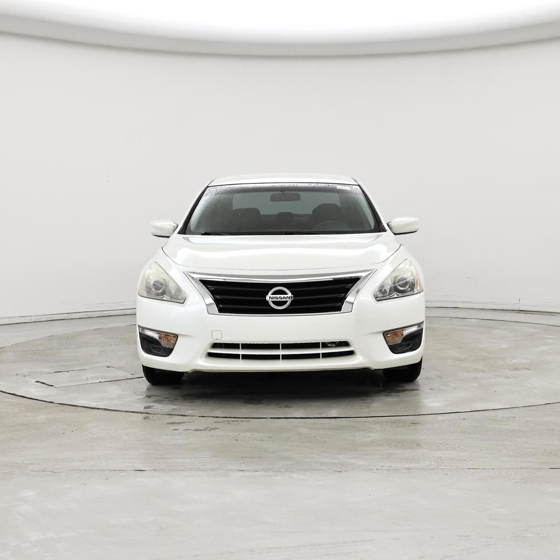 Thumbnail: 2015 Nissan Altima - 5