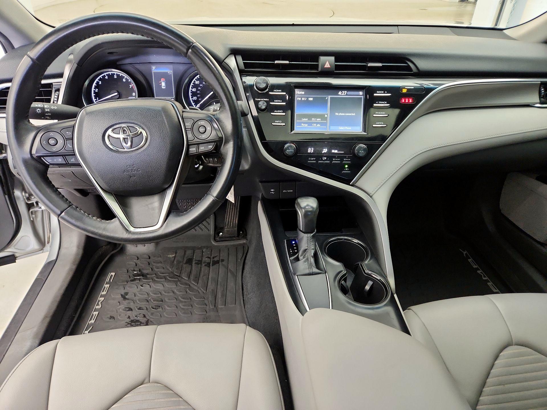 Thumbnail: 2018 Toyota Camry - 9