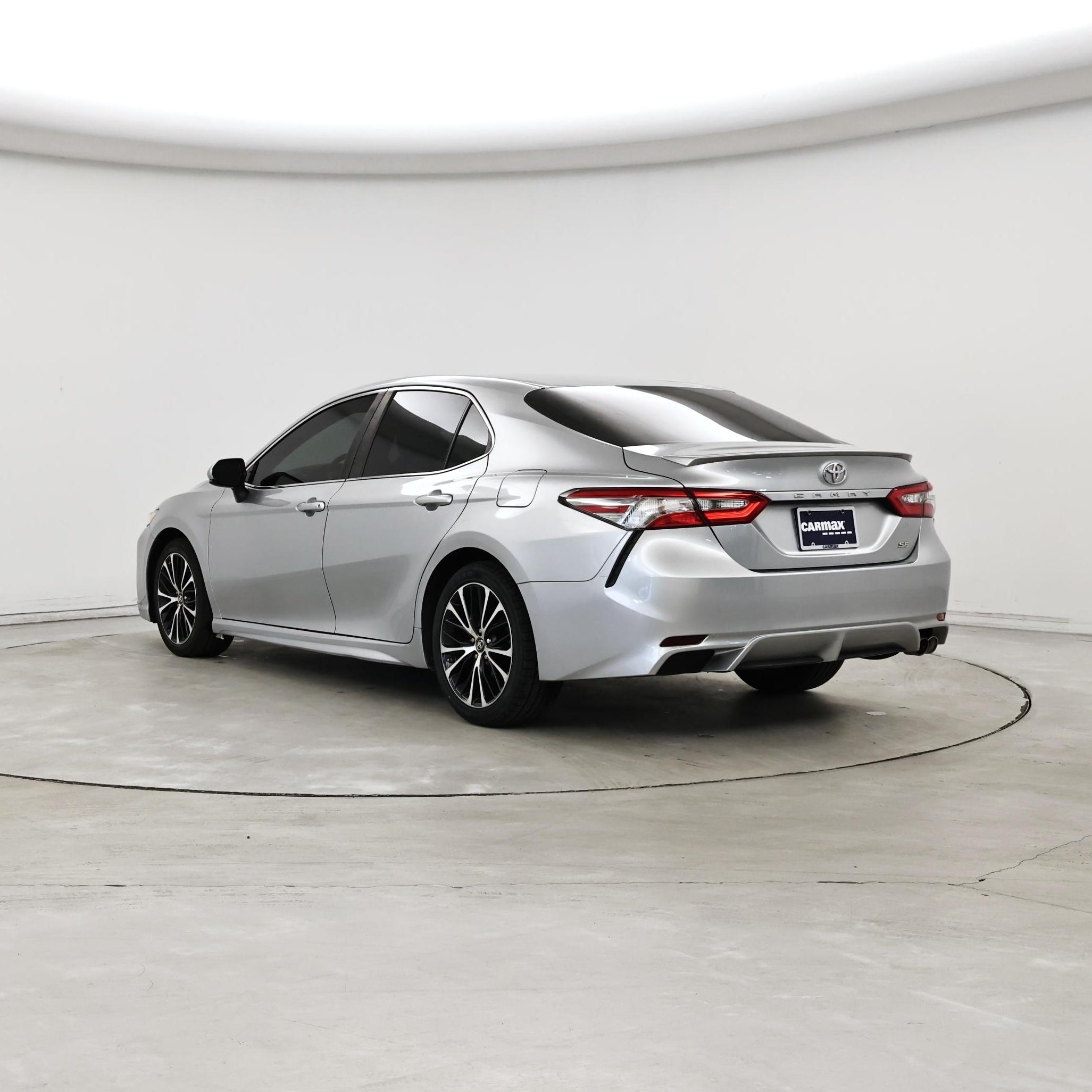 Thumbnail: 2018 Toyota Camry - 2