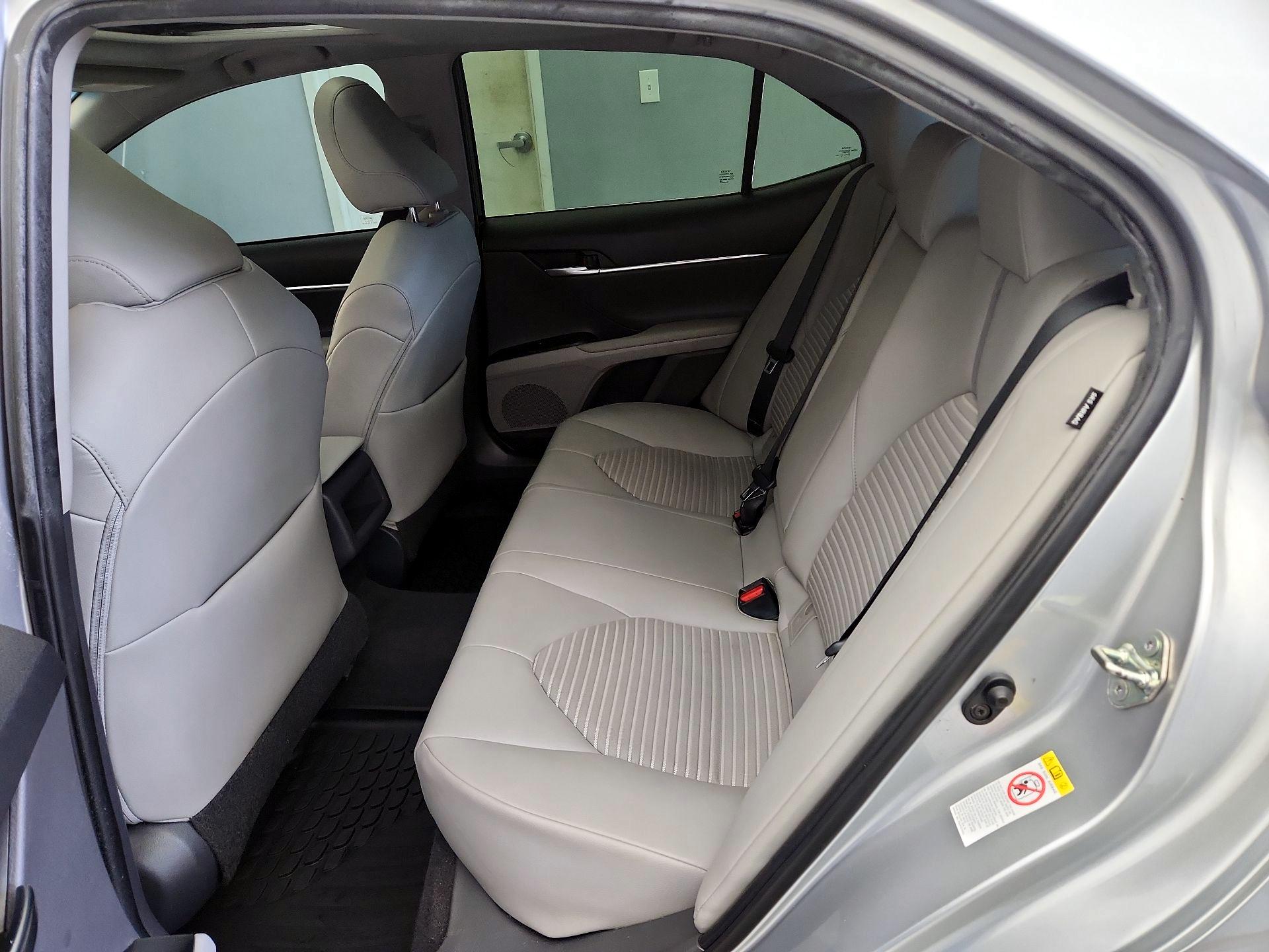 Thumbnail: 2018 Toyota Camry - 20