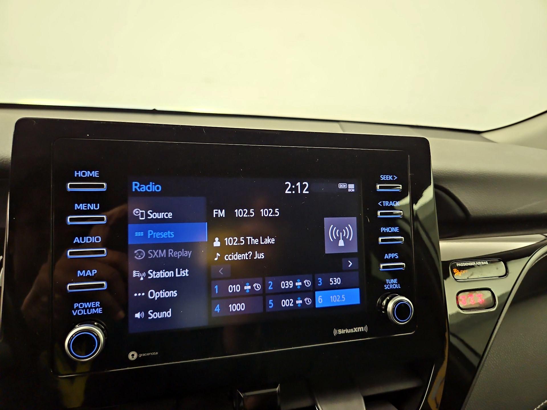 Thumbnail: 2021 Toyota Camry - 15