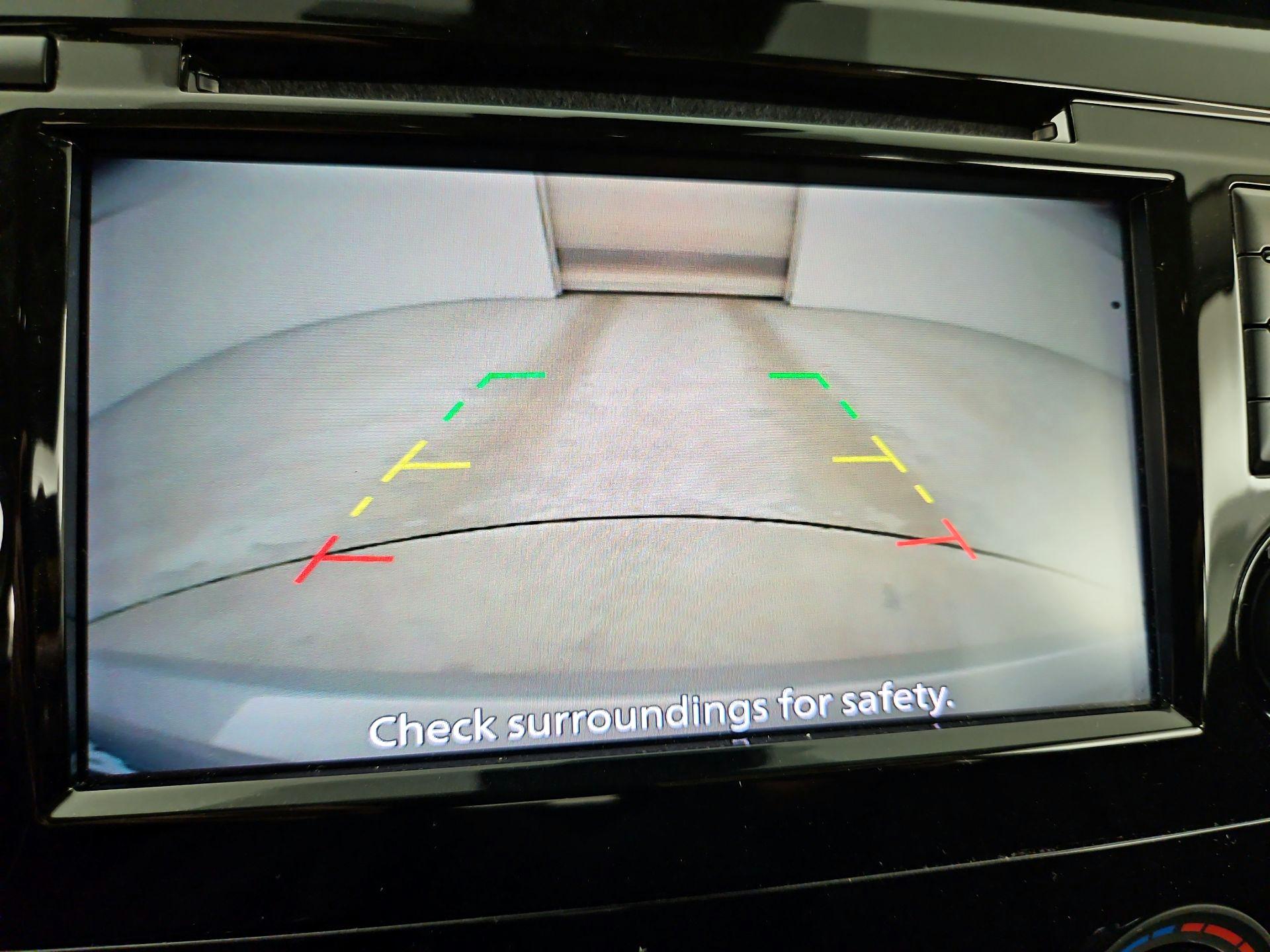 Thumbnail: 2021 Nissan Rogue Sport - 14