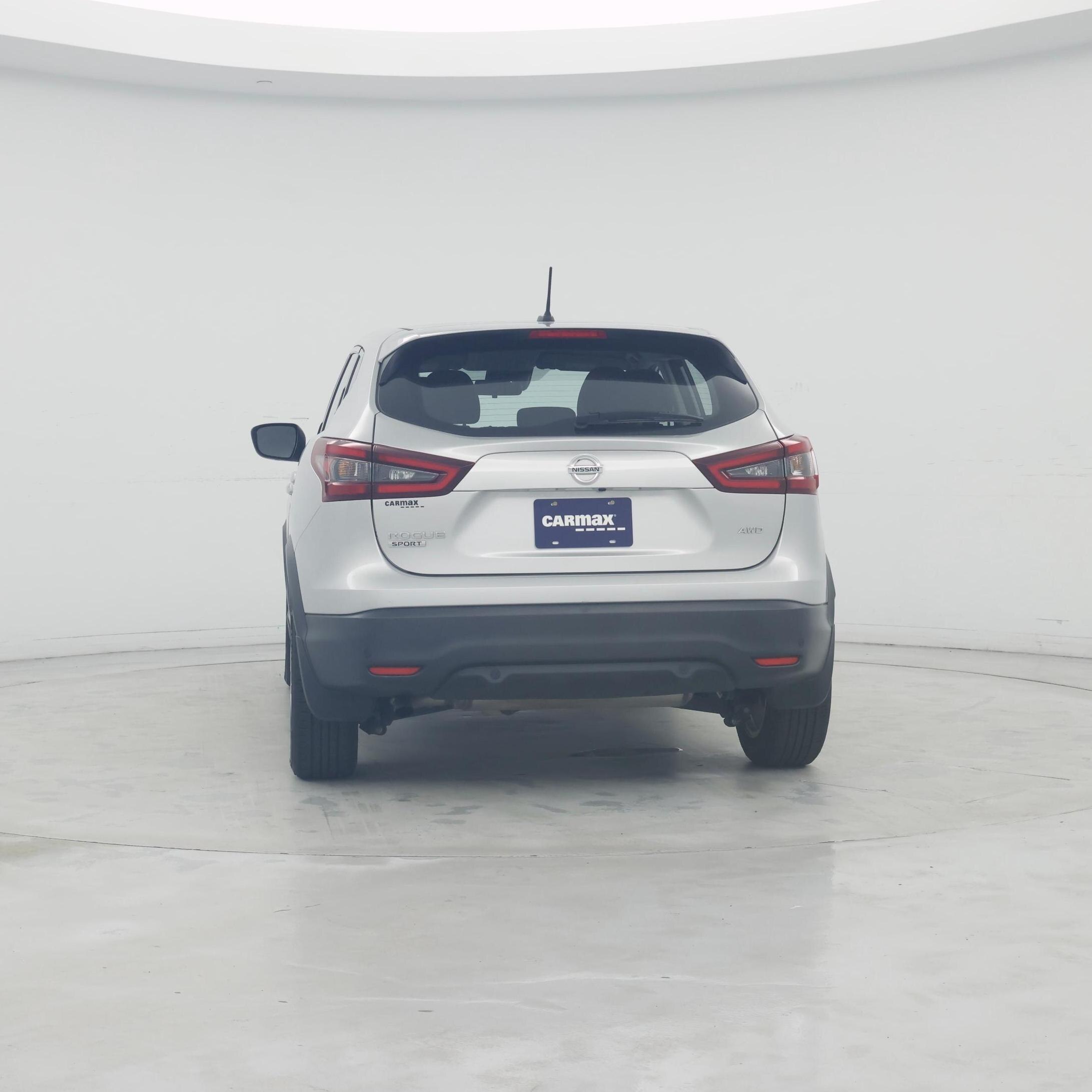 Thumbnail: 2021 Nissan Rogue Sport - 6