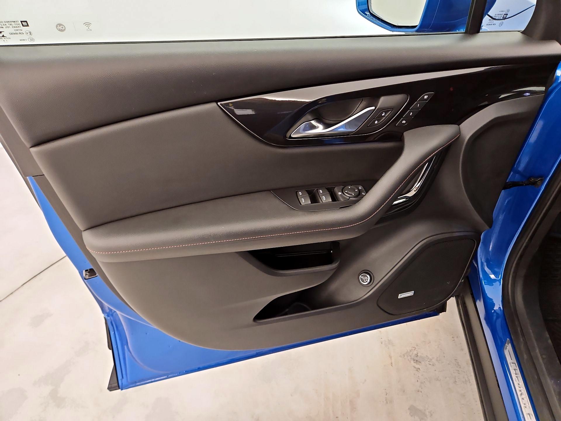 Thumbnail: 2020 Chevrolet Blazer - 12