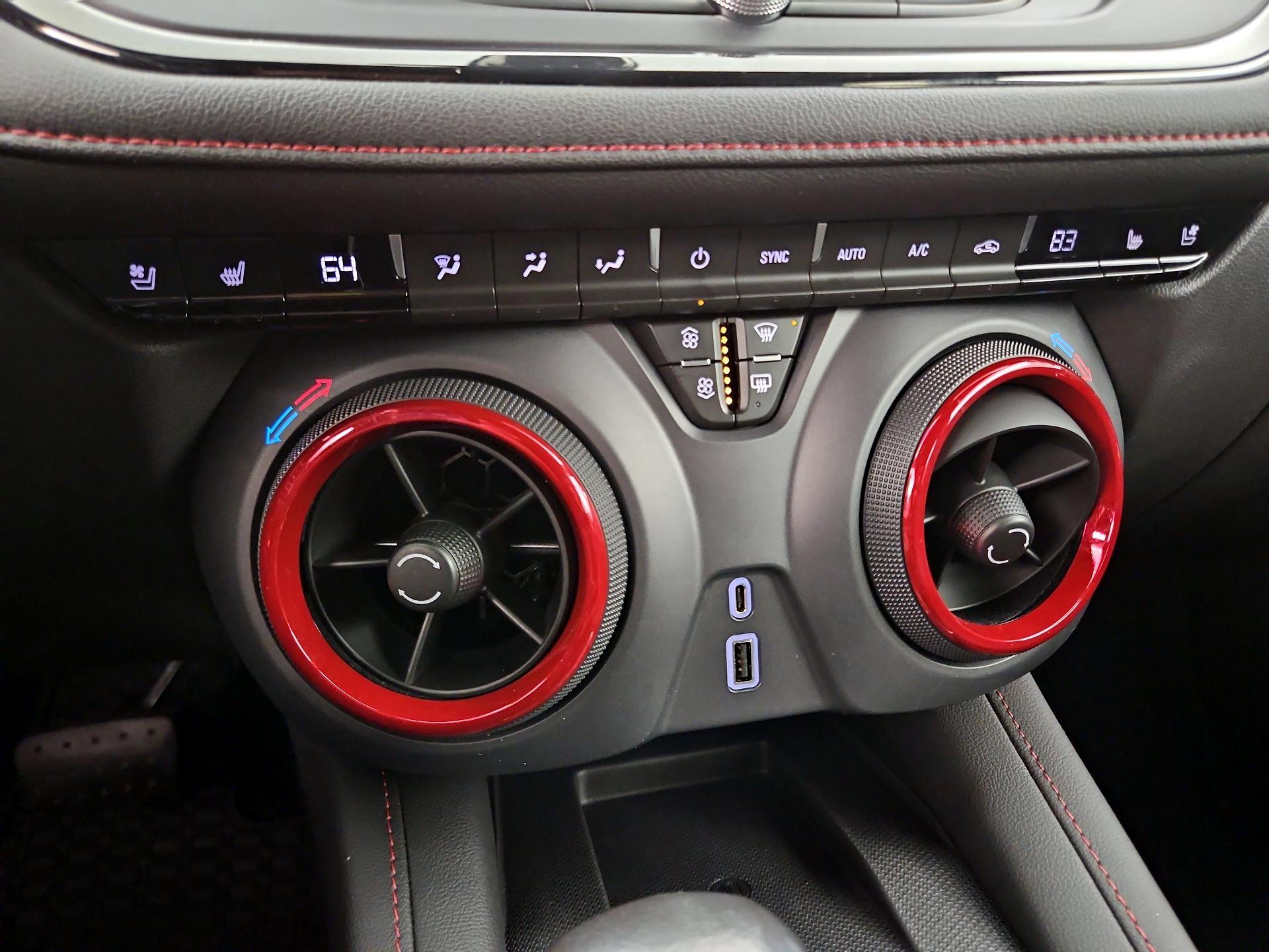 Thumbnail: 2020 Chevrolet Blazer - 17