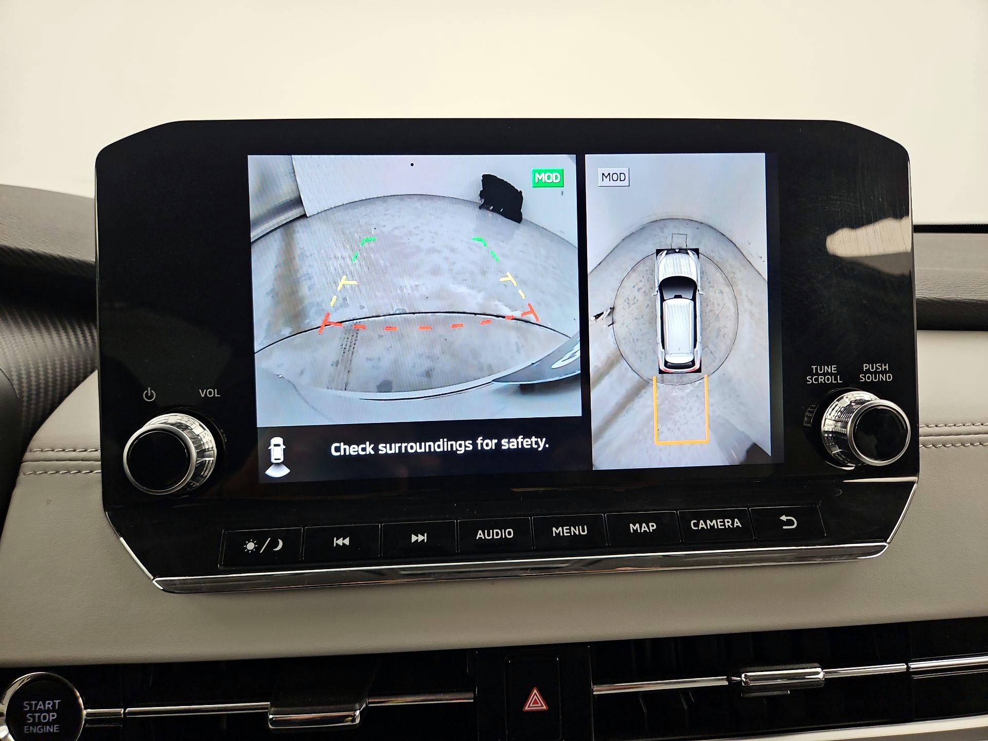 Thumbnail: 2023 Mitsubishi Outlander - 15