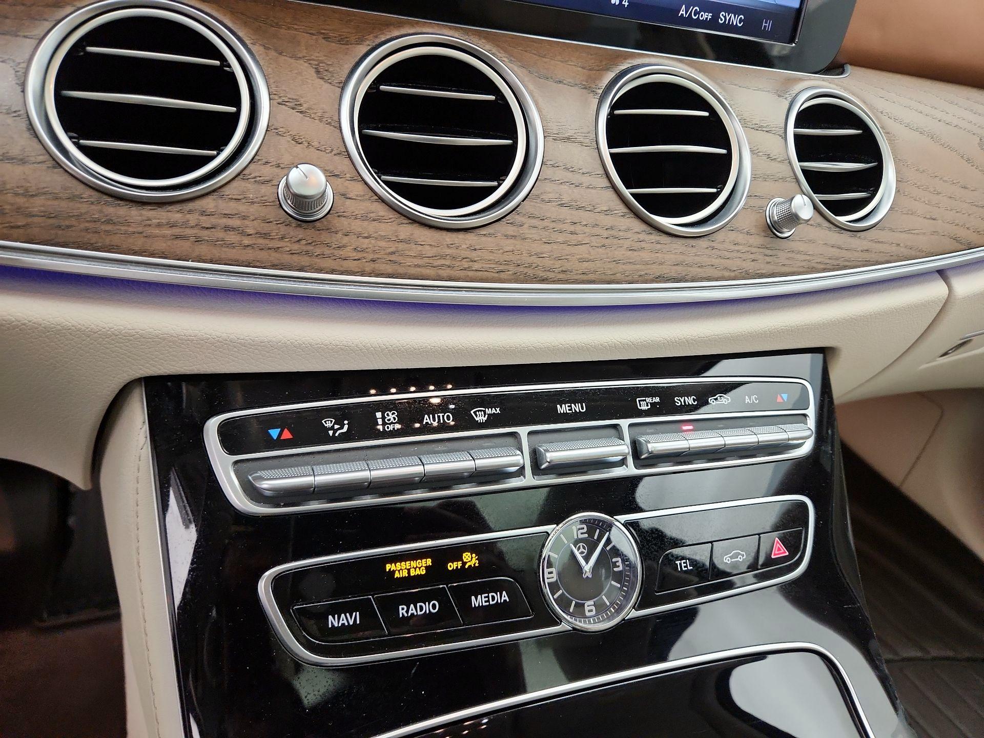 Thumbnail: 2017 Mercedes-Benz E-Class - 17