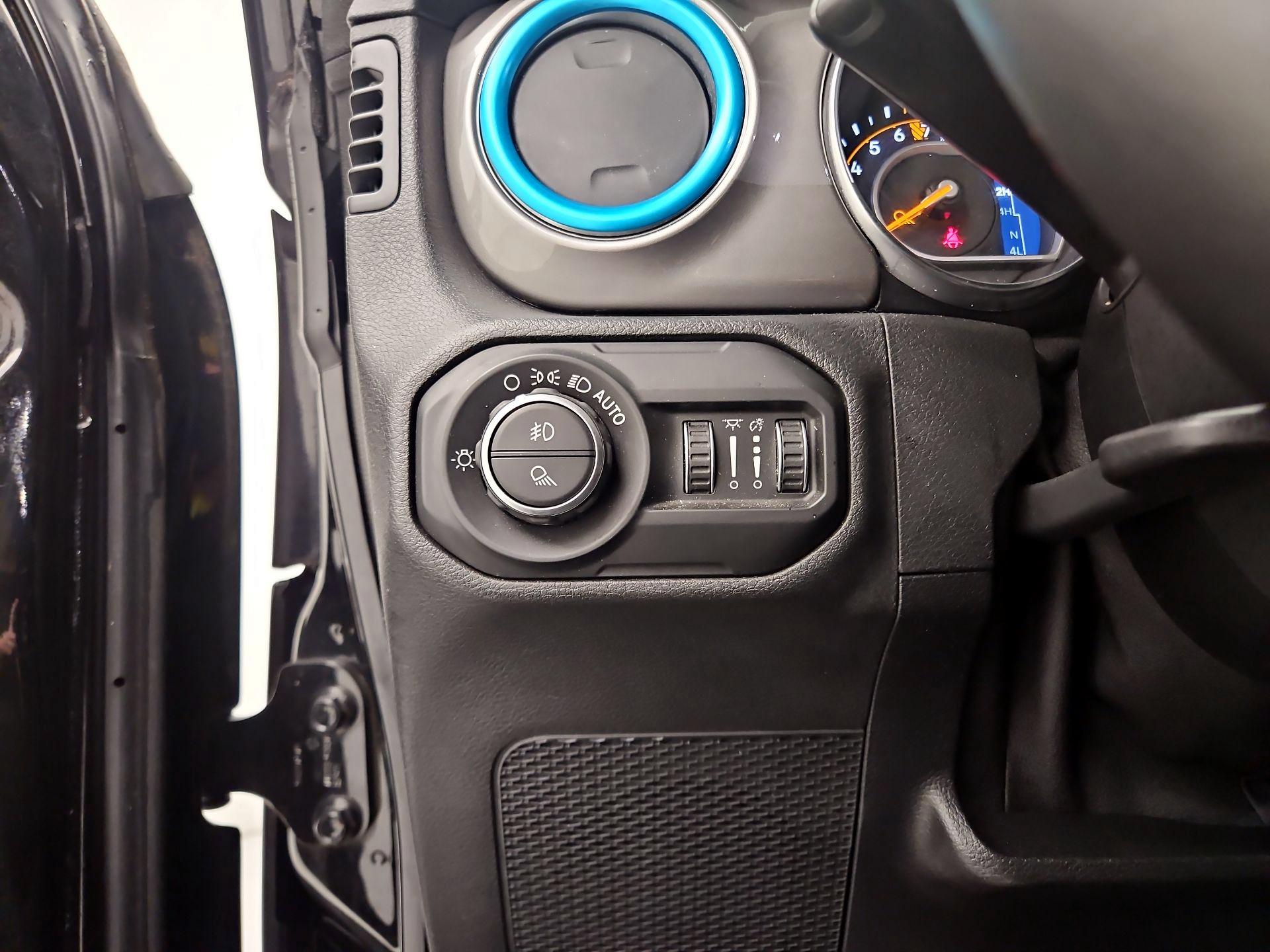 Thumbnail: 2020 Jeep Gladiator - 13