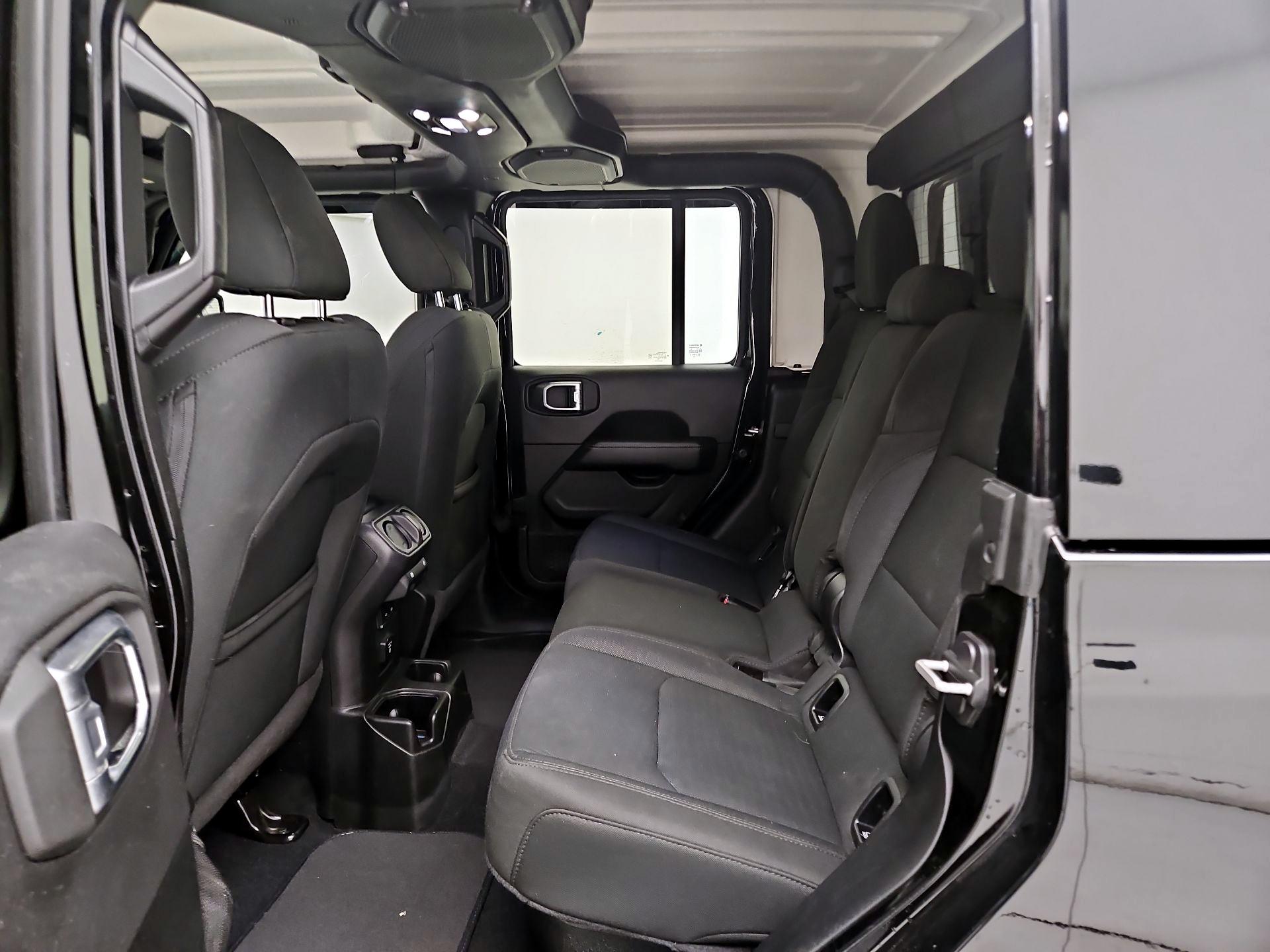 Thumbnail: 2020 Jeep Gladiator - 20