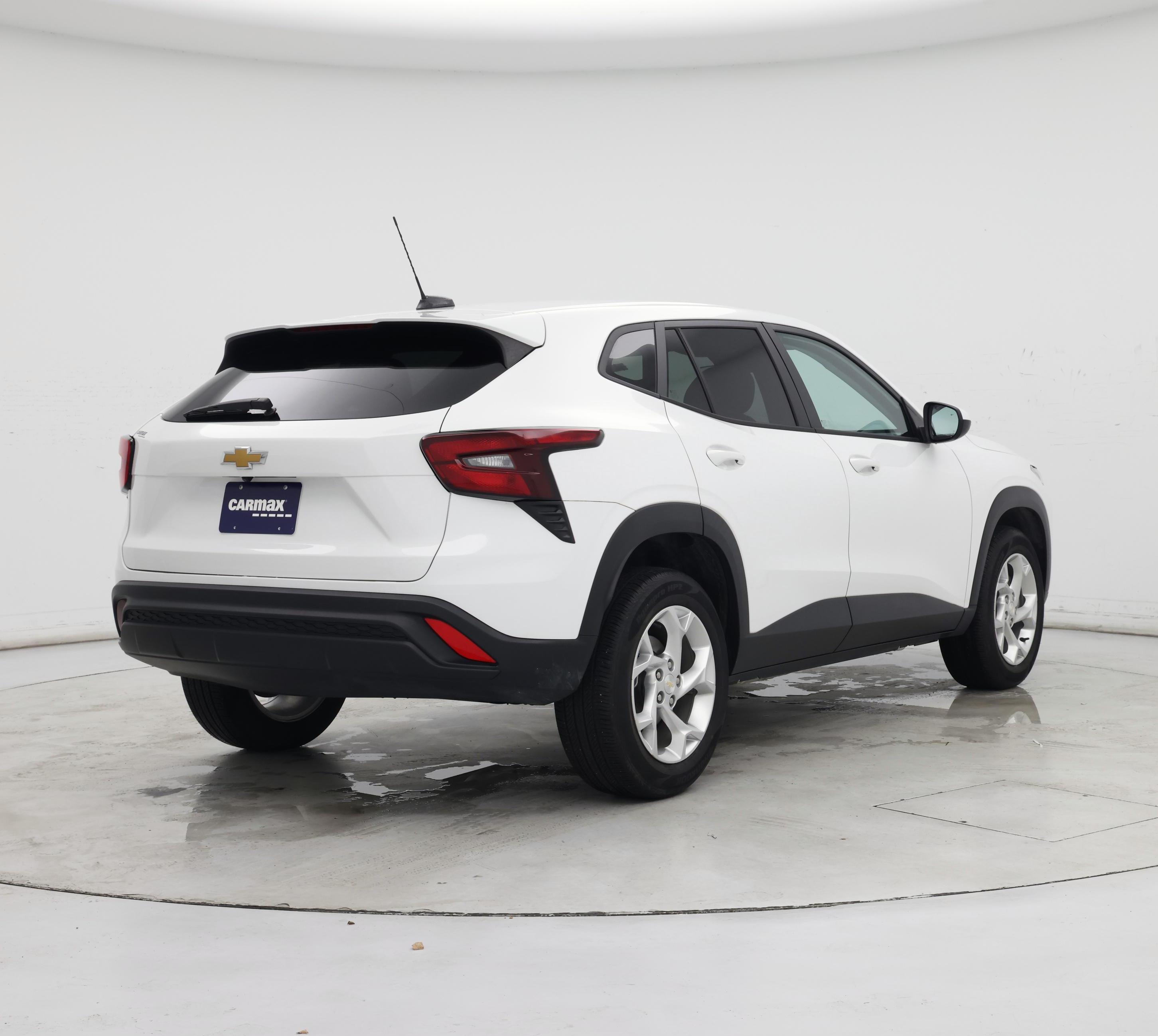 Thumbnail: 2024 Chevrolet Trax - 8