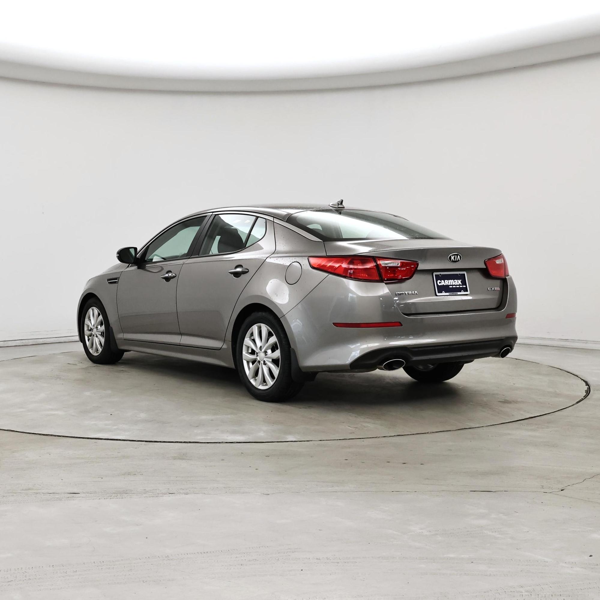Thumbnail: 2015 Kia Optima - 2