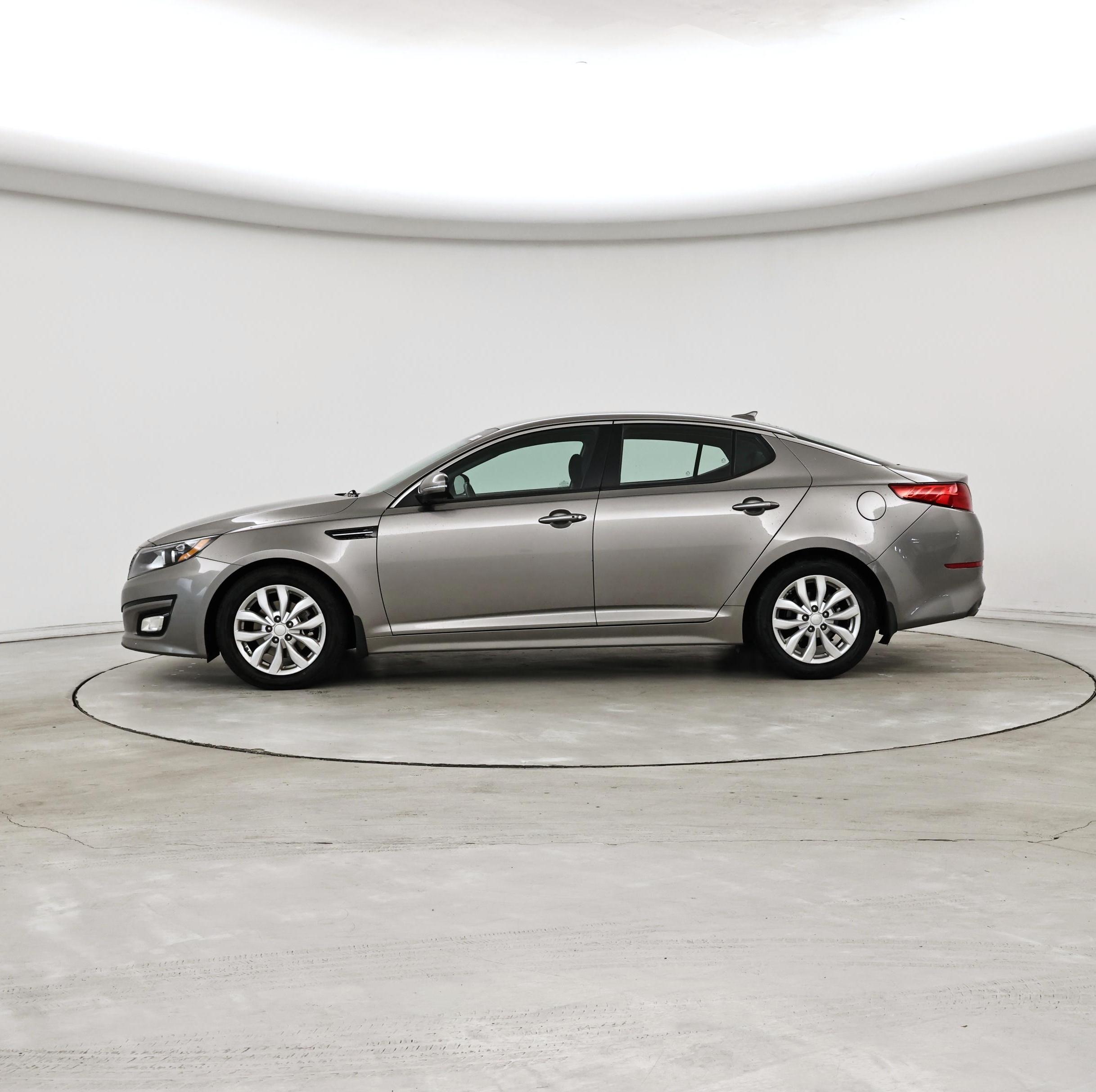 Thumbnail: 2015 Kia Optima - 3