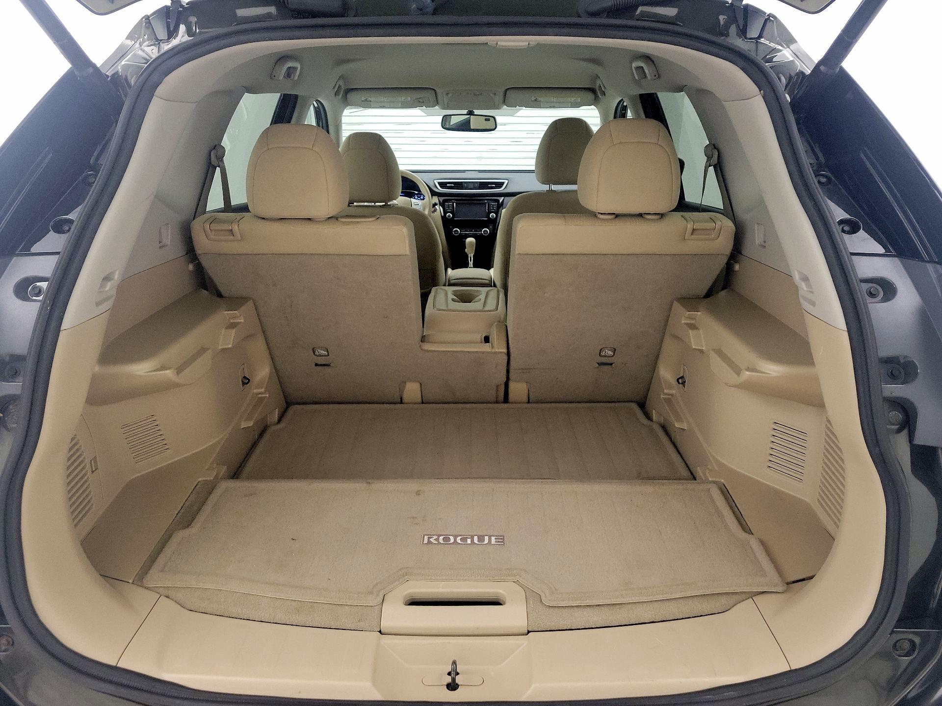 Thumbnail: 2015 Nissan Rogue - 20