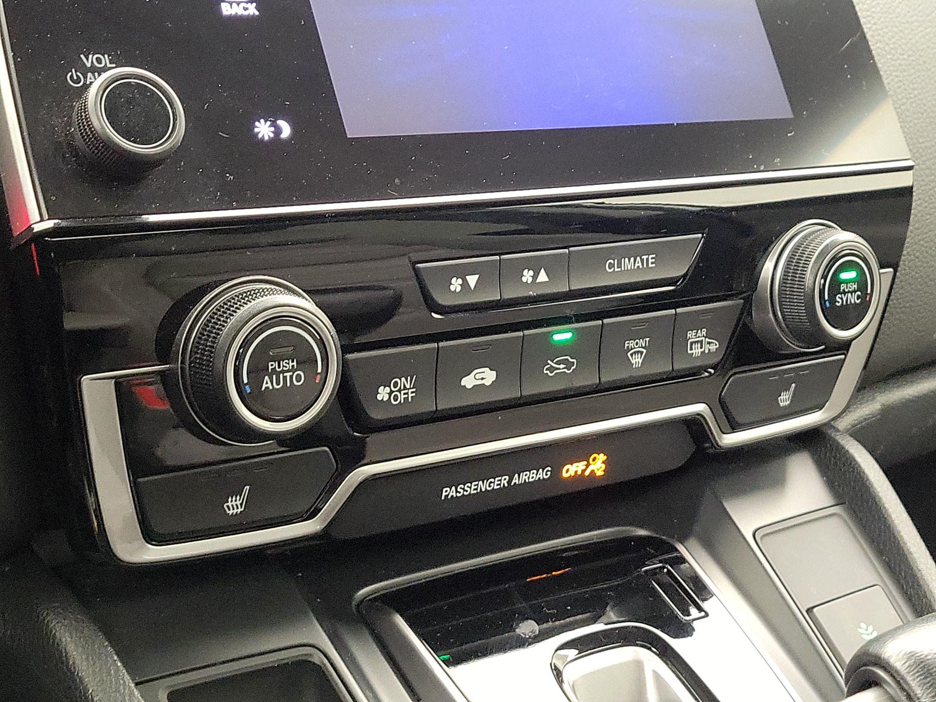 Thumbnail: 2019 Honda CR-V - 16