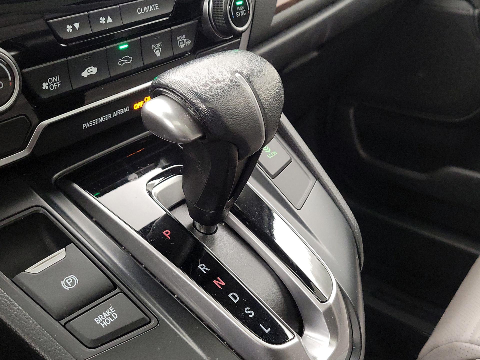 Thumbnail: 2019 Honda CR-V - 17