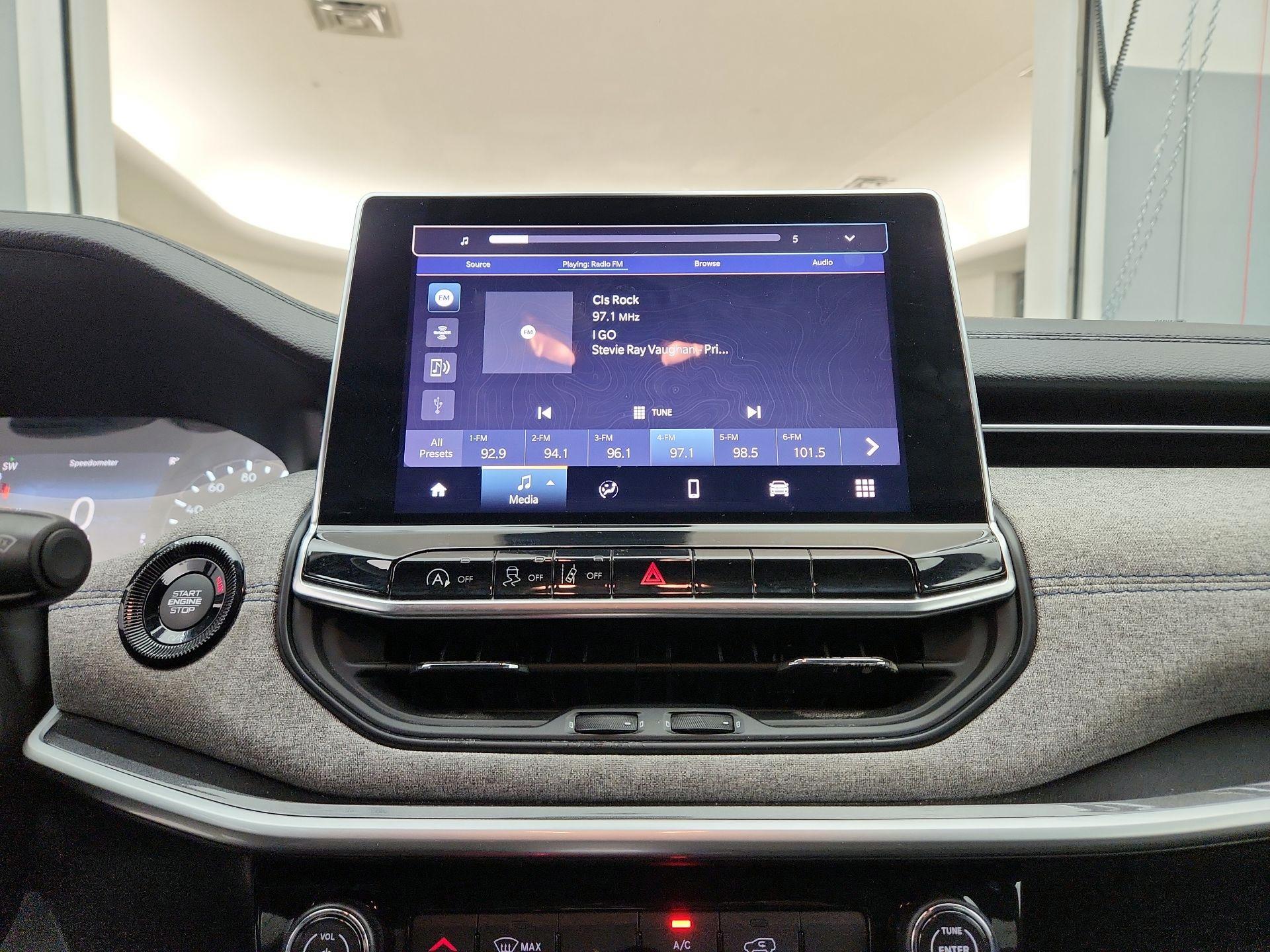 Thumbnail: 2024 Jeep Compass - 15