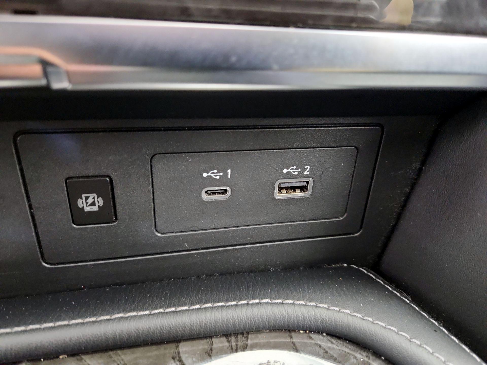 Thumbnail: 2024 INFINITI QX80 - 18