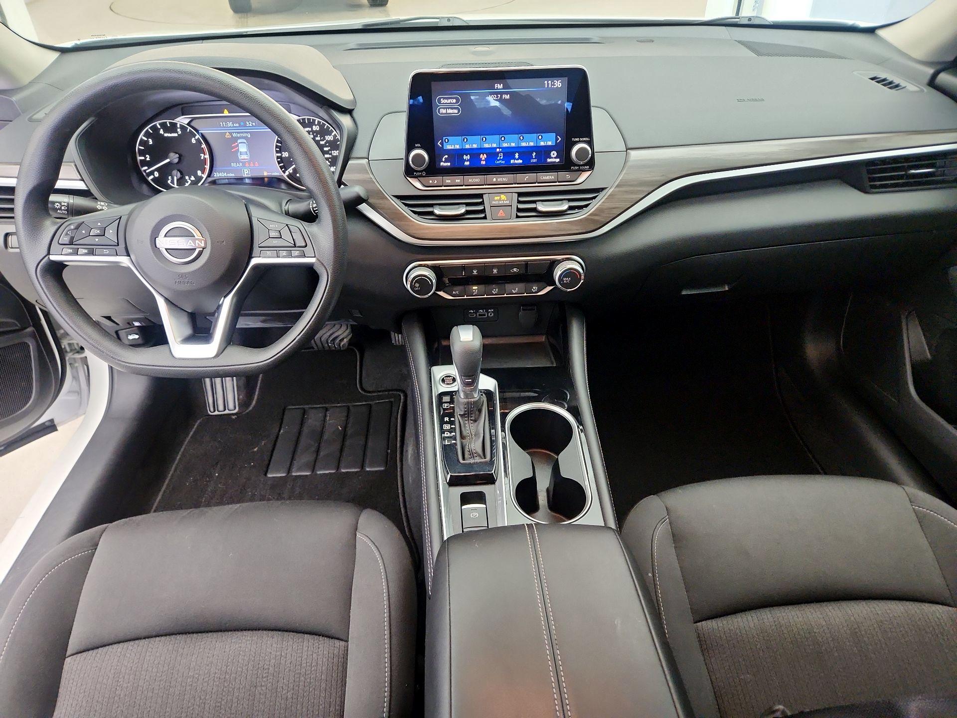 Thumbnail: 2023 Nissan Altima - 9