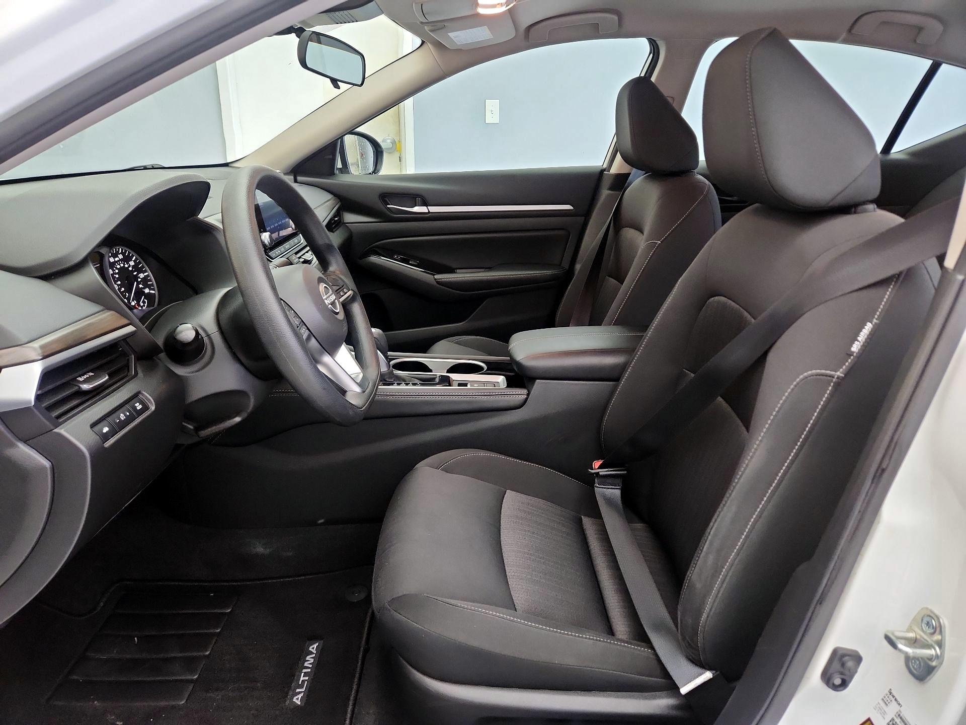 Thumbnail: 2023 Nissan Altima - 11